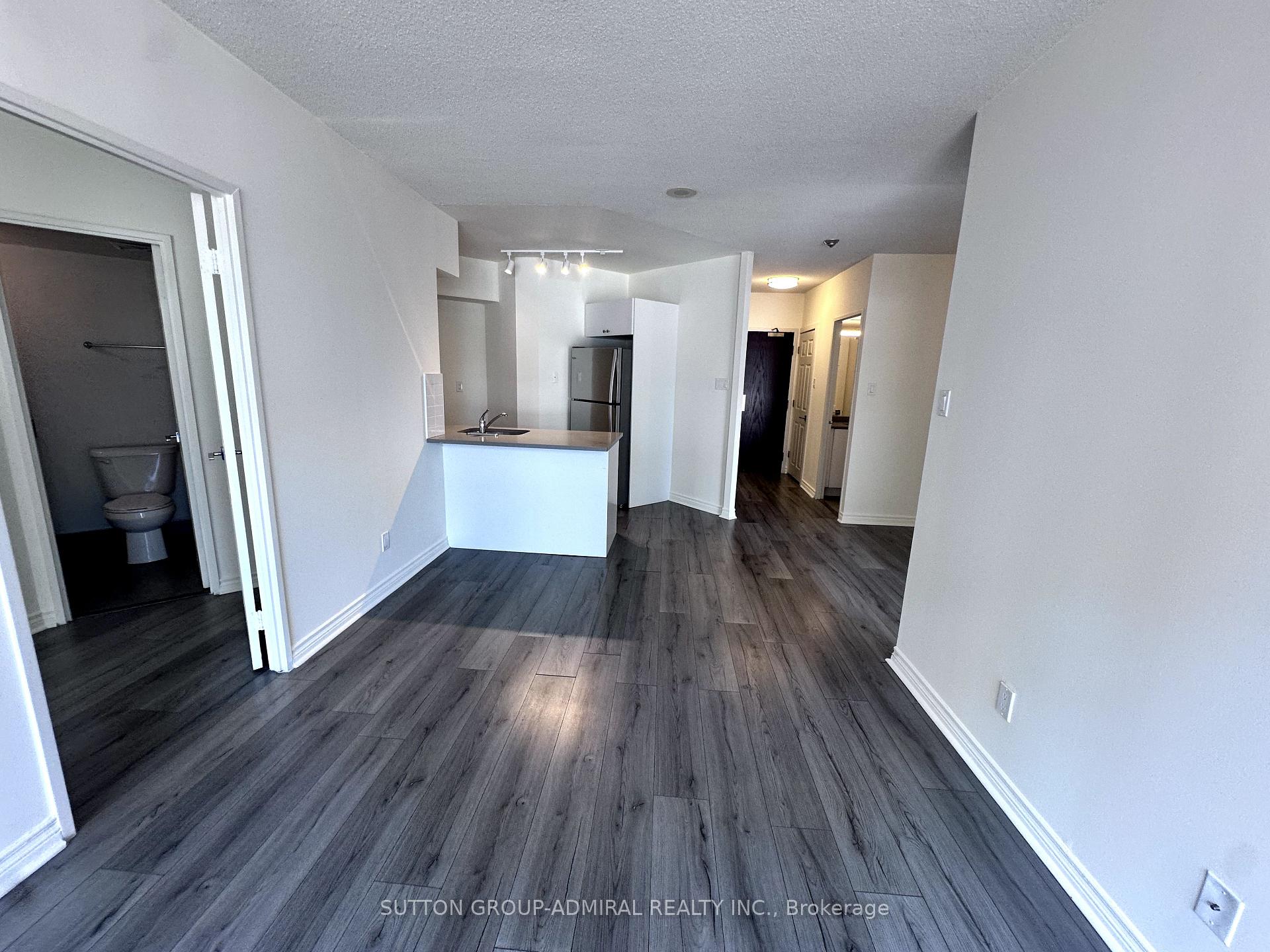 Photo 14 of Unit 2103, 736 Bay Street, Toronto, Bay Street Corridor — HOMEH