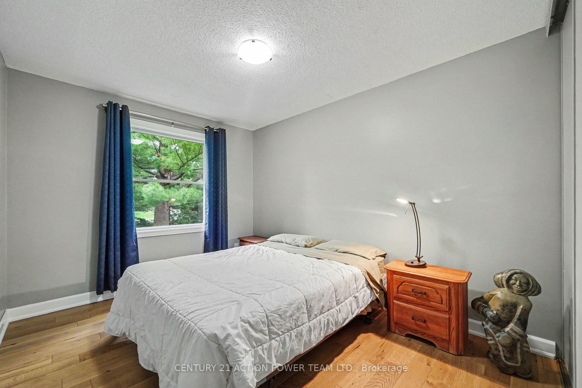 Photo 24 of 931 Kevin Crescent, Ottawa, Cumberland Village — HOMEH