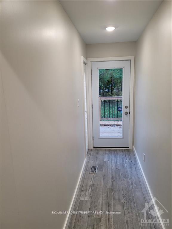 Photo 2 of Unit B, 2748 Moncton Road, Ottawa, Queensway Terrace North — HOMEH