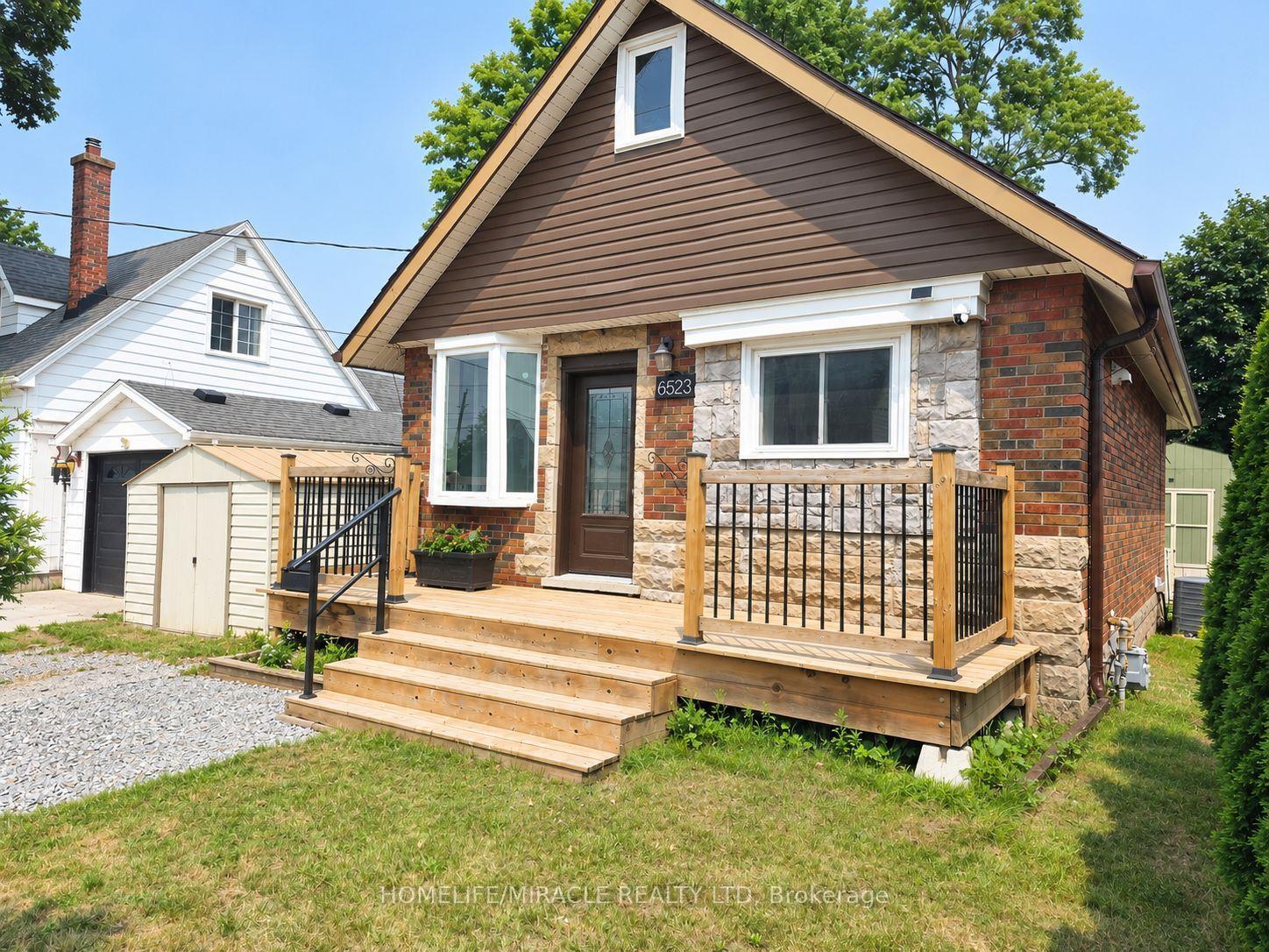 Photo 3 of Unit Main, 6523 Barker Street, Niagara Falls, Dorchester — HOMEH