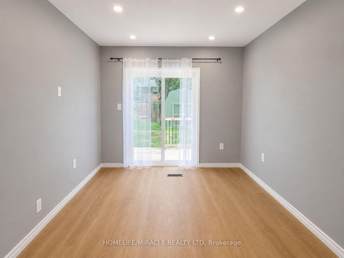 Photo 9 of Unit Main, 6523 Barker Street, Niagara Falls, Dorchester — HOMEH