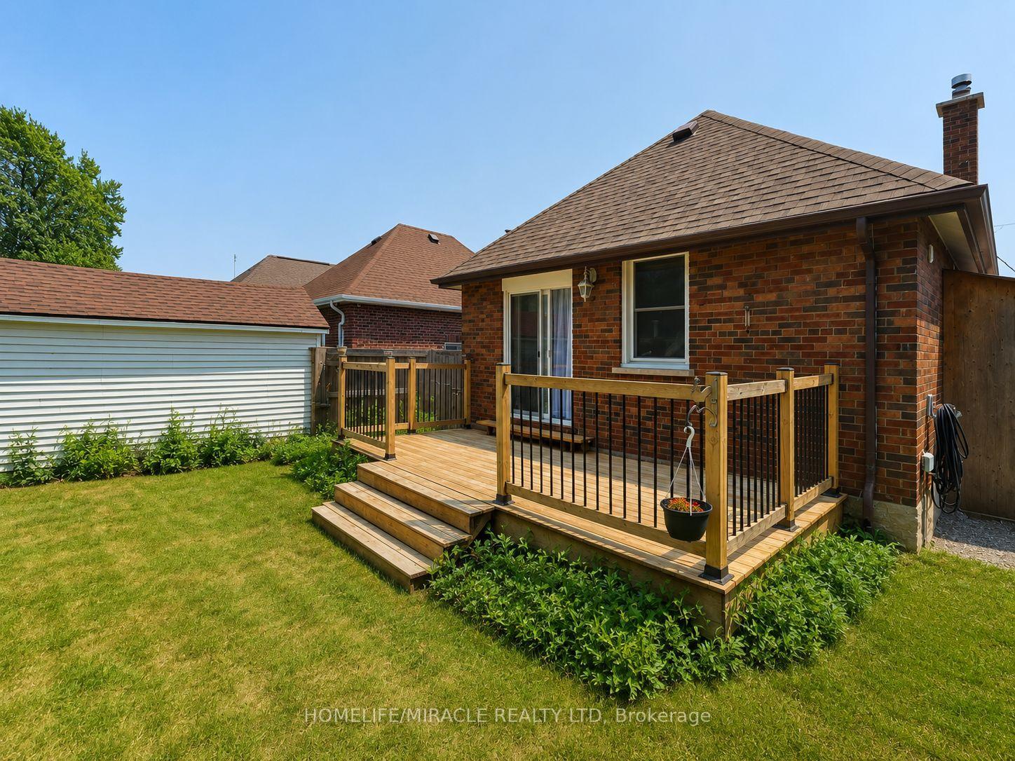 Photo 14 of Unit Main, 6523 Barker Street, Niagara Falls, Dorchester — HOMEH