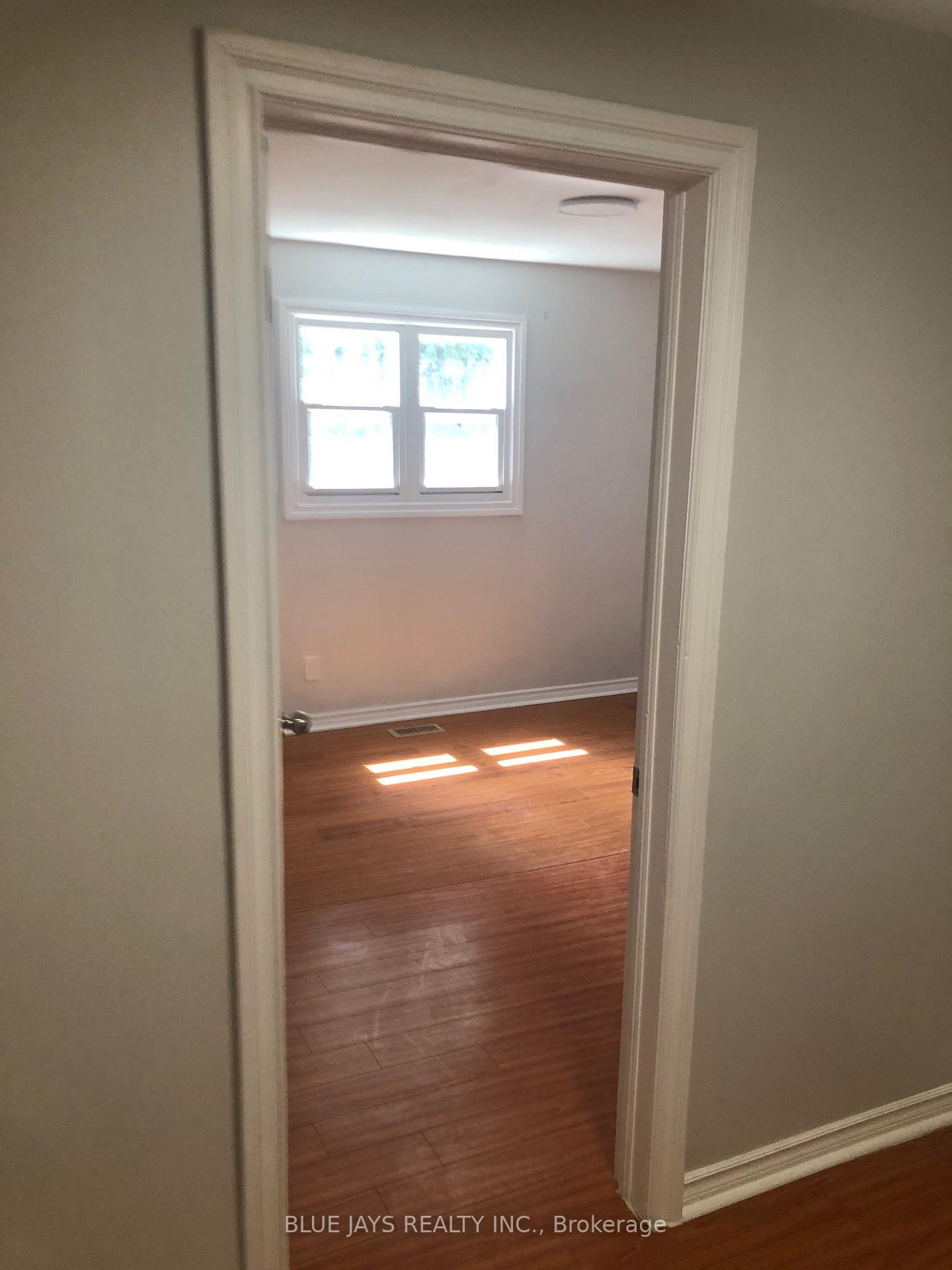 Photo 11 of Unit APT 2, 60 Main Street E, Southgate — HOMEH