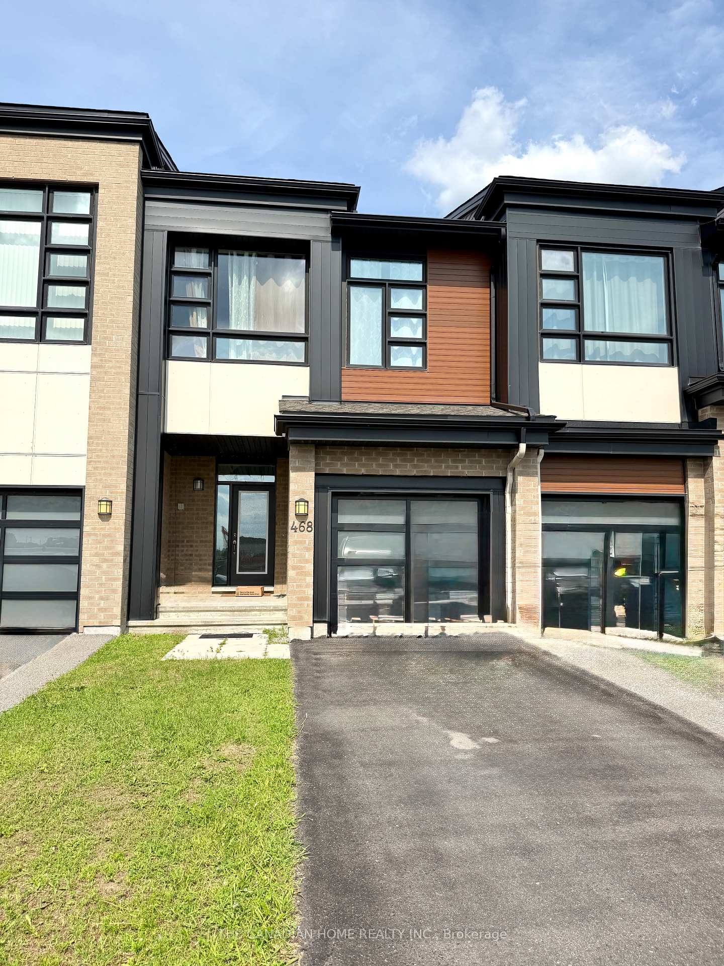 Photo 1 of 458 Trident Mews, Ottawa, Leitrim — HOMEH