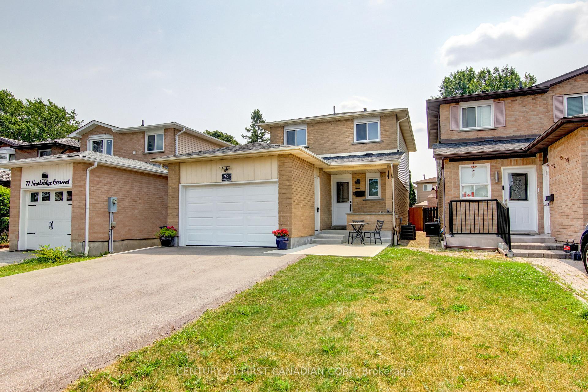 Photo 2 of 79 Newbridge Crescent, Brampton, Westgate — HOMEH