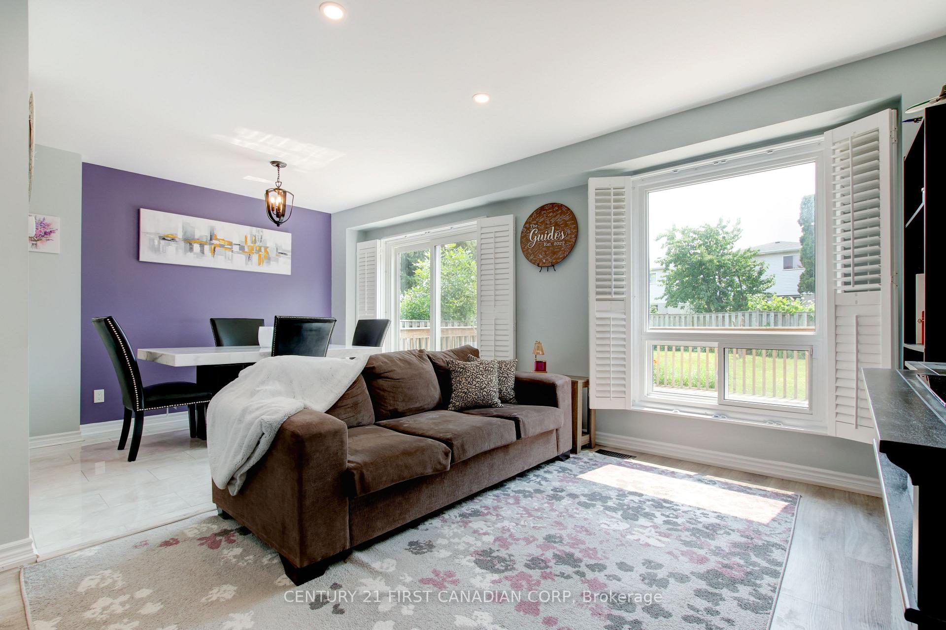 Photo 7 of 79 Newbridge Crescent, Brampton, Westgate — HOMEH