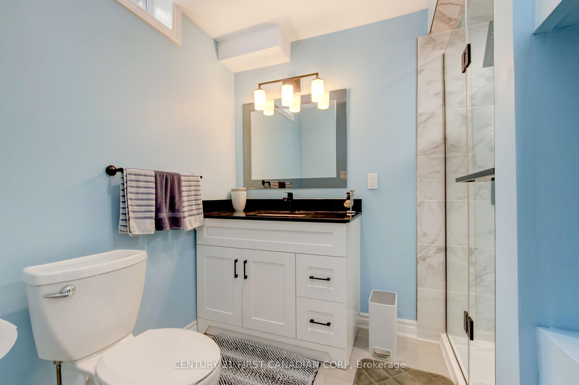 Photo 36 of 79 Newbridge Crescent, Brampton, Westgate — HOMEH