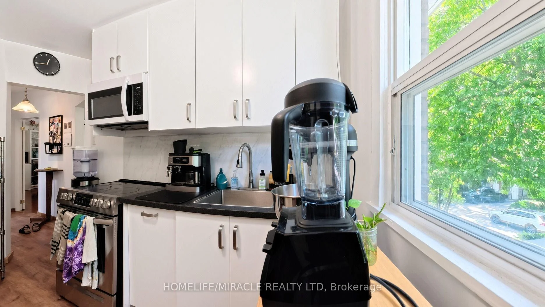 Photo 42 of 121 Medland Street, Toronto, Junction Area — HOMEH