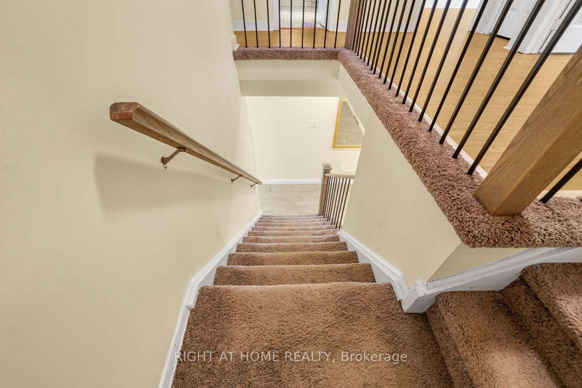 Photo 17 of 1361 Brands Court, Pickering, Liverpool — HOMEH