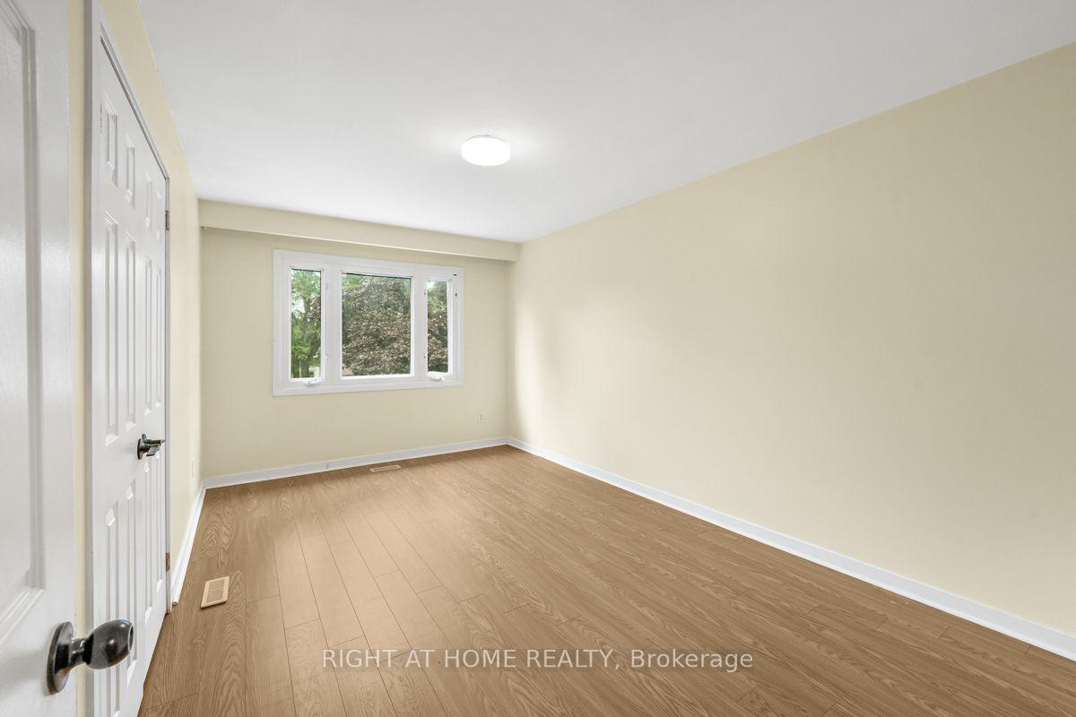 Photo 19 of 1361 Brands Court, Pickering, Liverpool — HOMEH