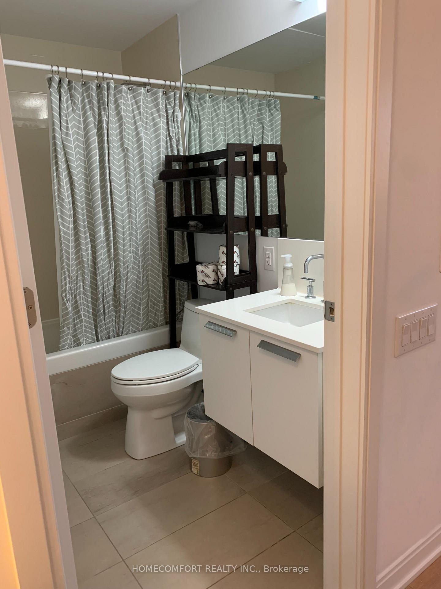 Photo 4 of Unit 1702, 50 Charles Street E, Toronto, Church-Yonge Corridor — HOMEH
