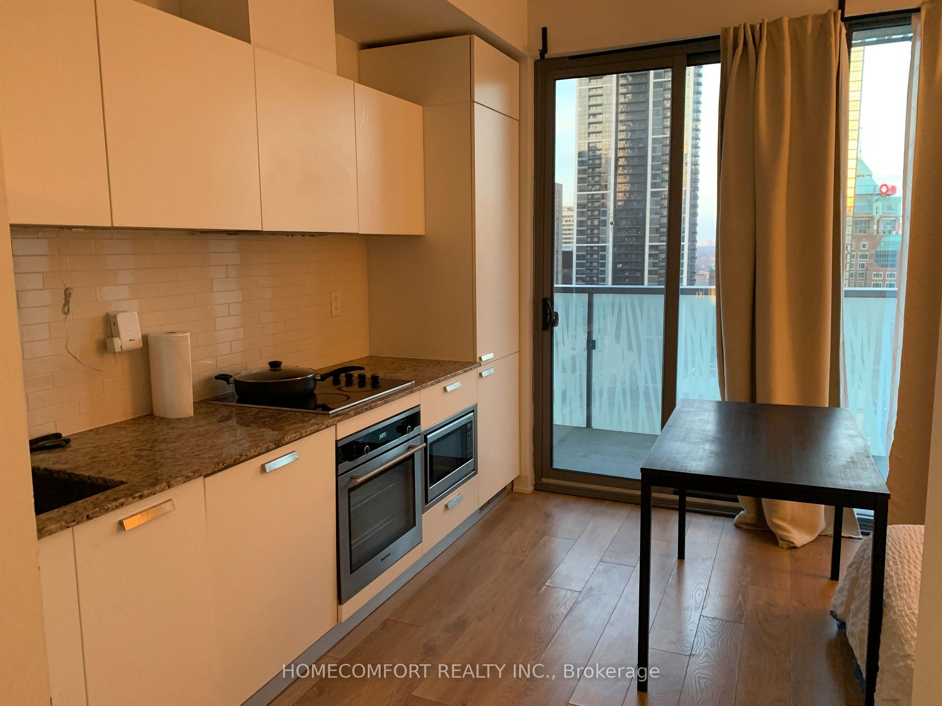 Photo 5 of Unit 1702, 50 Charles Street E, Toronto, Church-Yonge Corridor — HOMEH