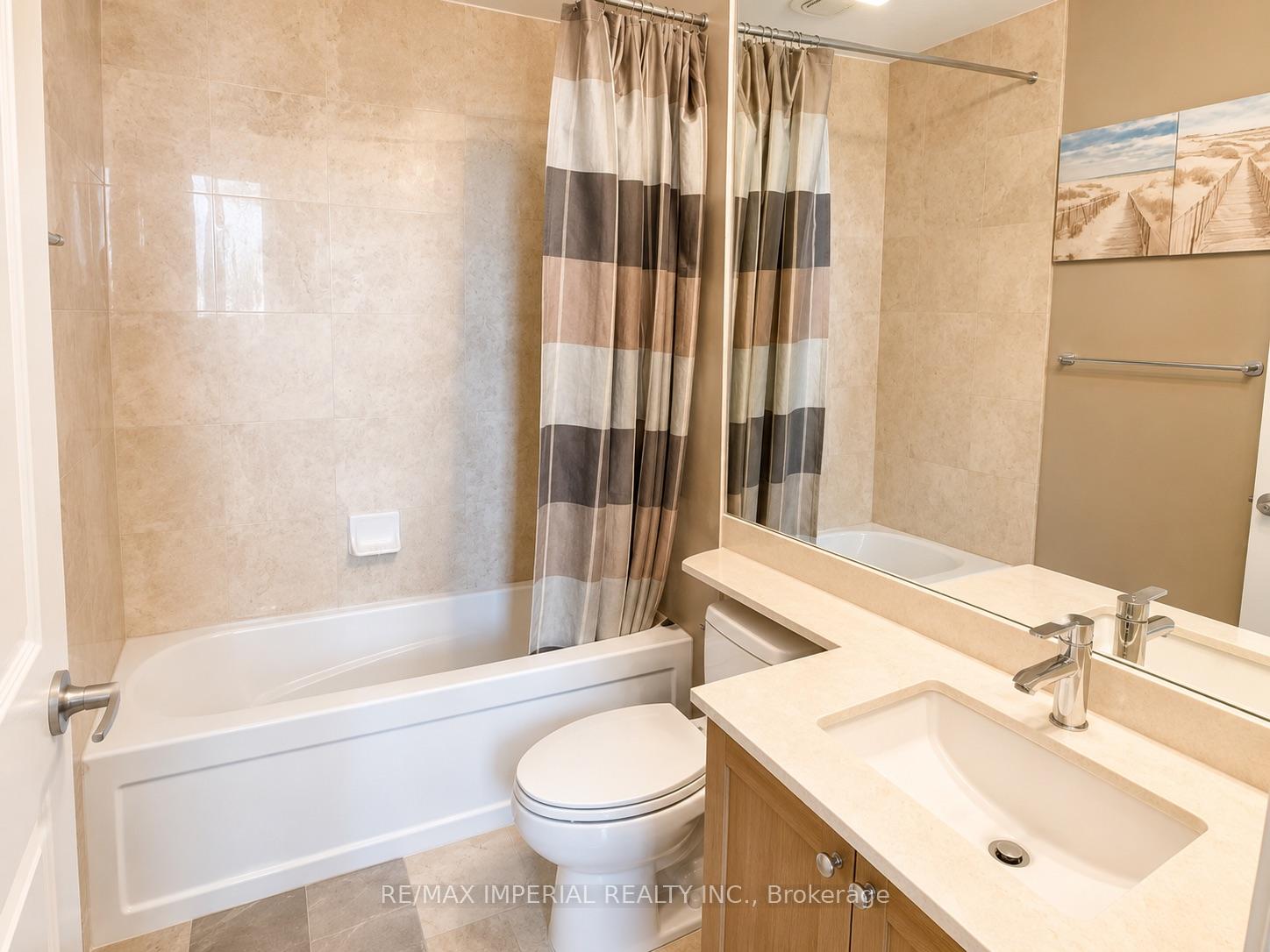 Photo 6 of Unit 3304, 761 Bay Street, Toronto, Bay Street Corridor — HOMEH