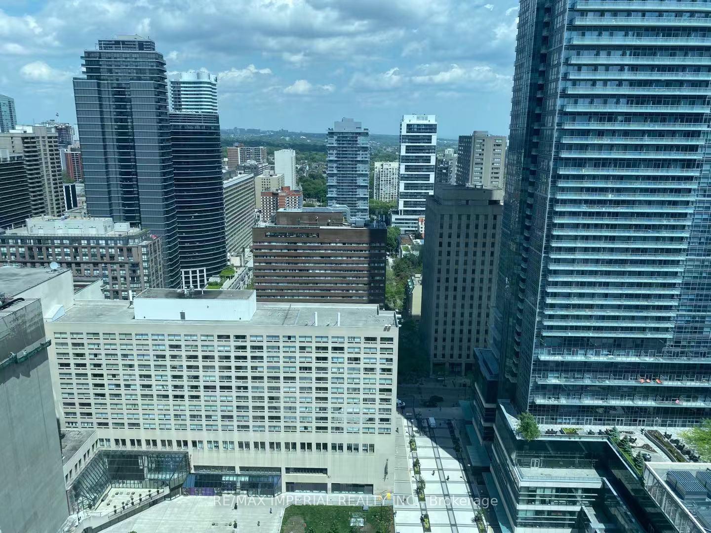Photo 9 of Unit 3304, 761 Bay Street, Toronto, Bay Street Corridor — HOMEH