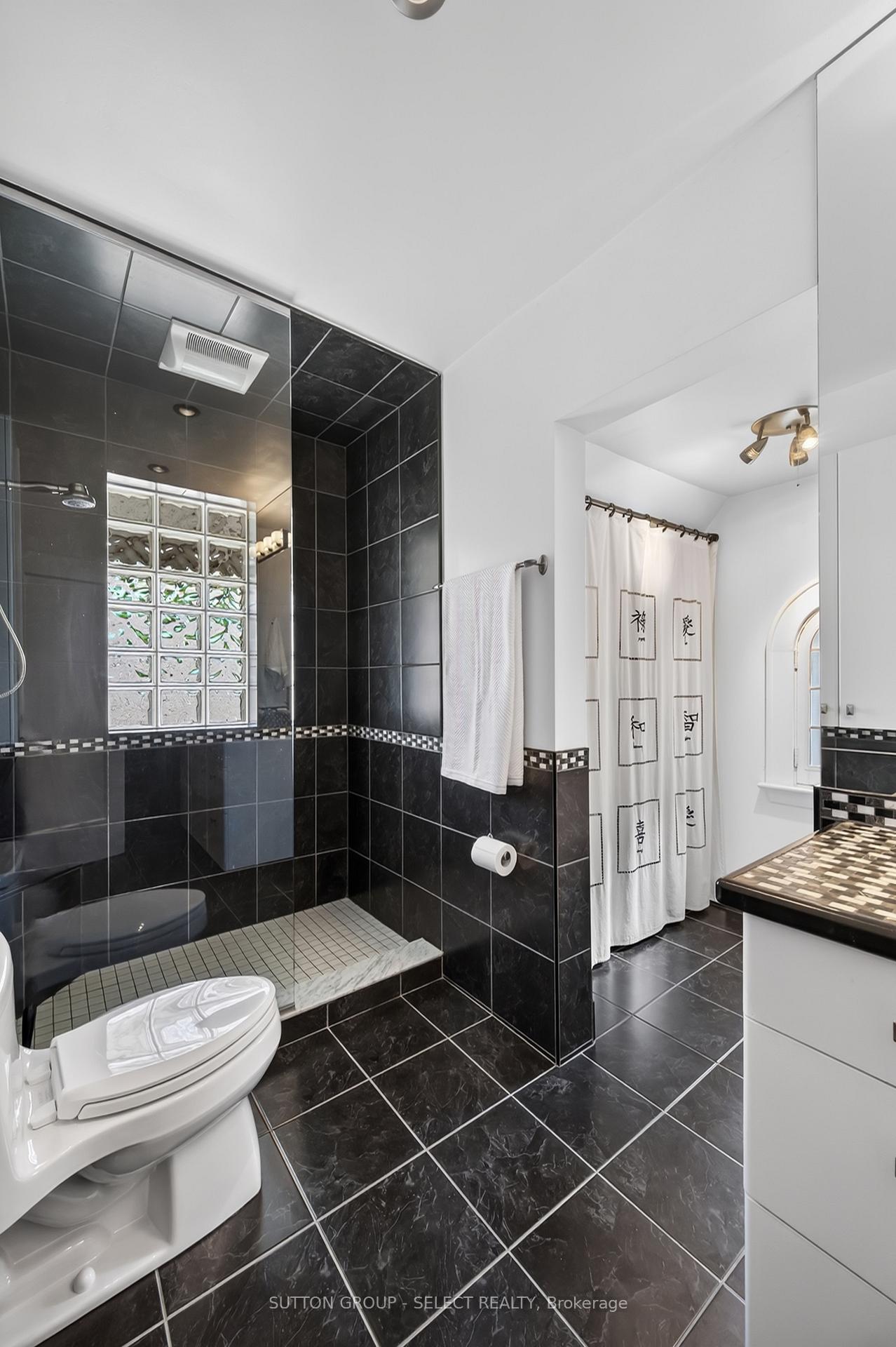 Photo 26 of 17 Willingdon Avenue, London, East B — HOMEH