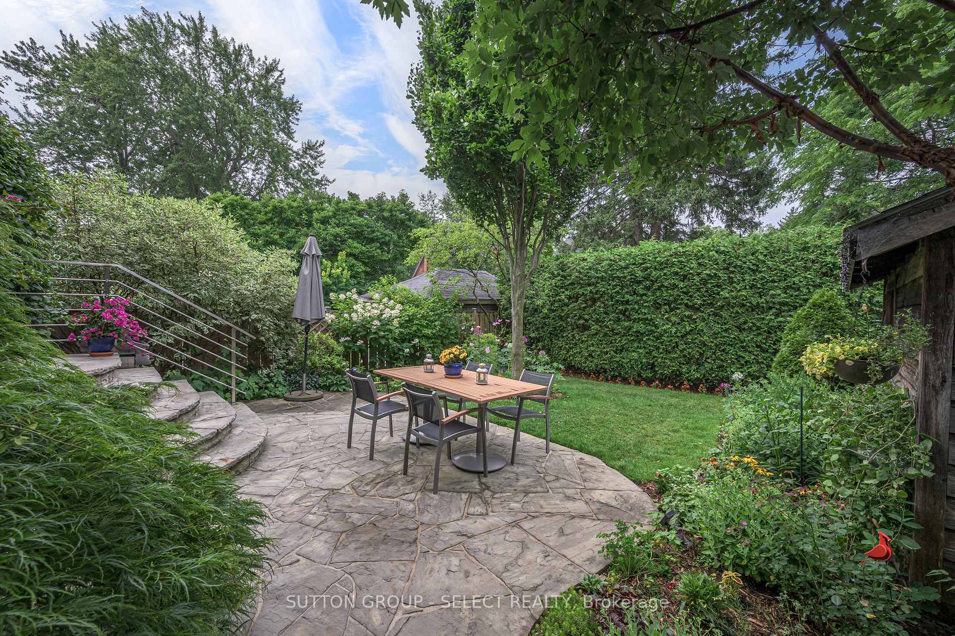 Photo 33 of 17 Willingdon Avenue, London, East B — HOMEH