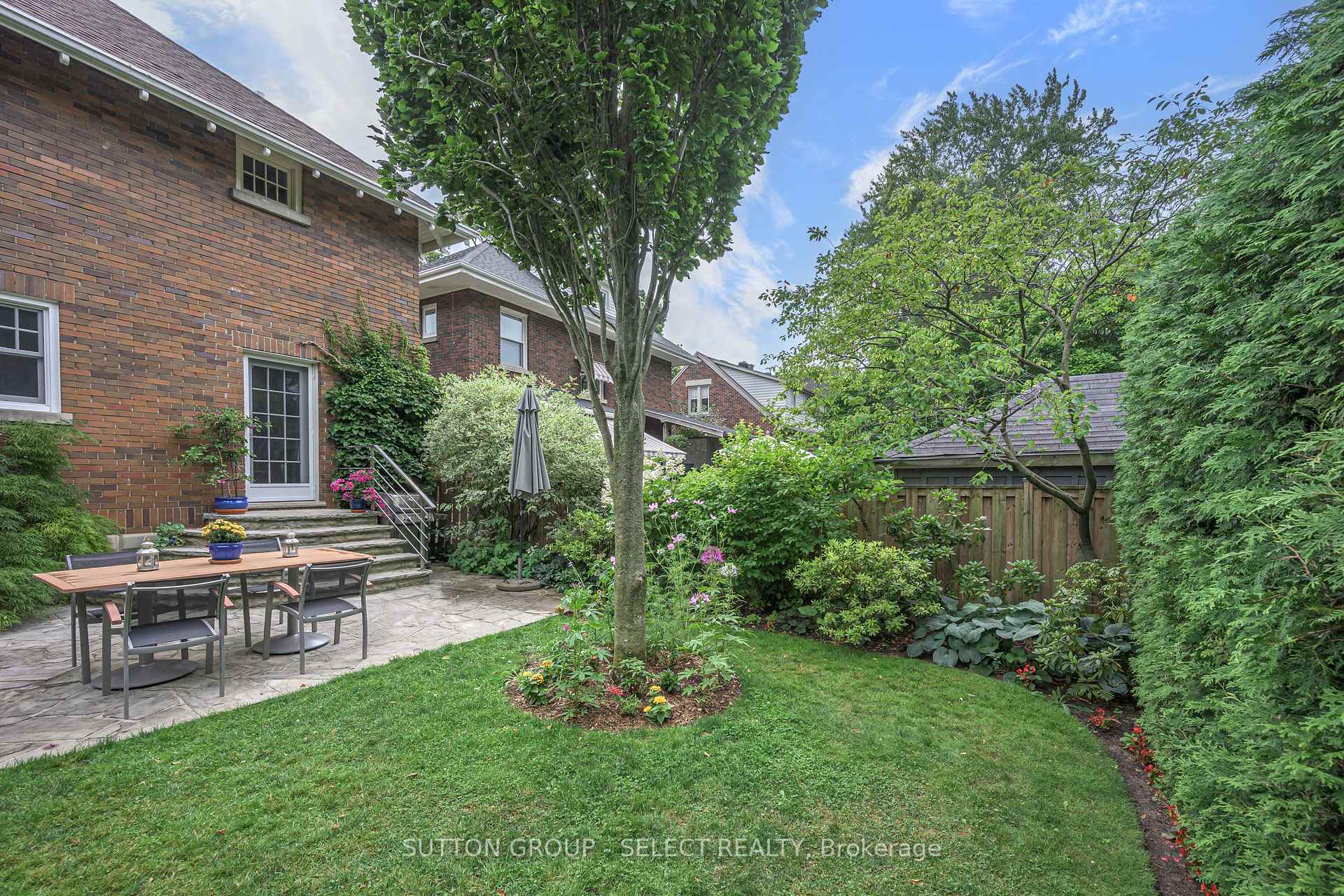 Photo 37 of 17 Willingdon Avenue, London, East B — HOMEH