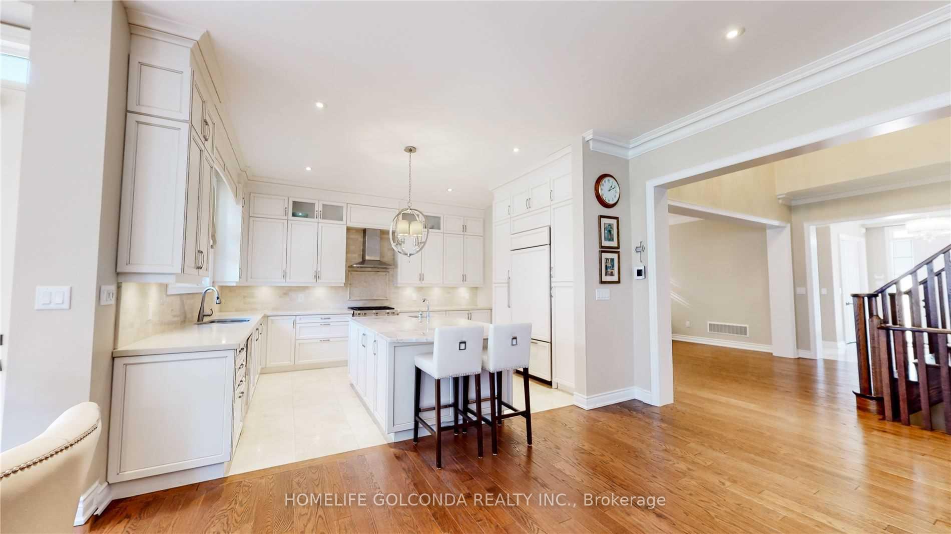 Photo 7 of 28 Stollery Pond Crescent, Markham, Devil's Elbow — HOMEH