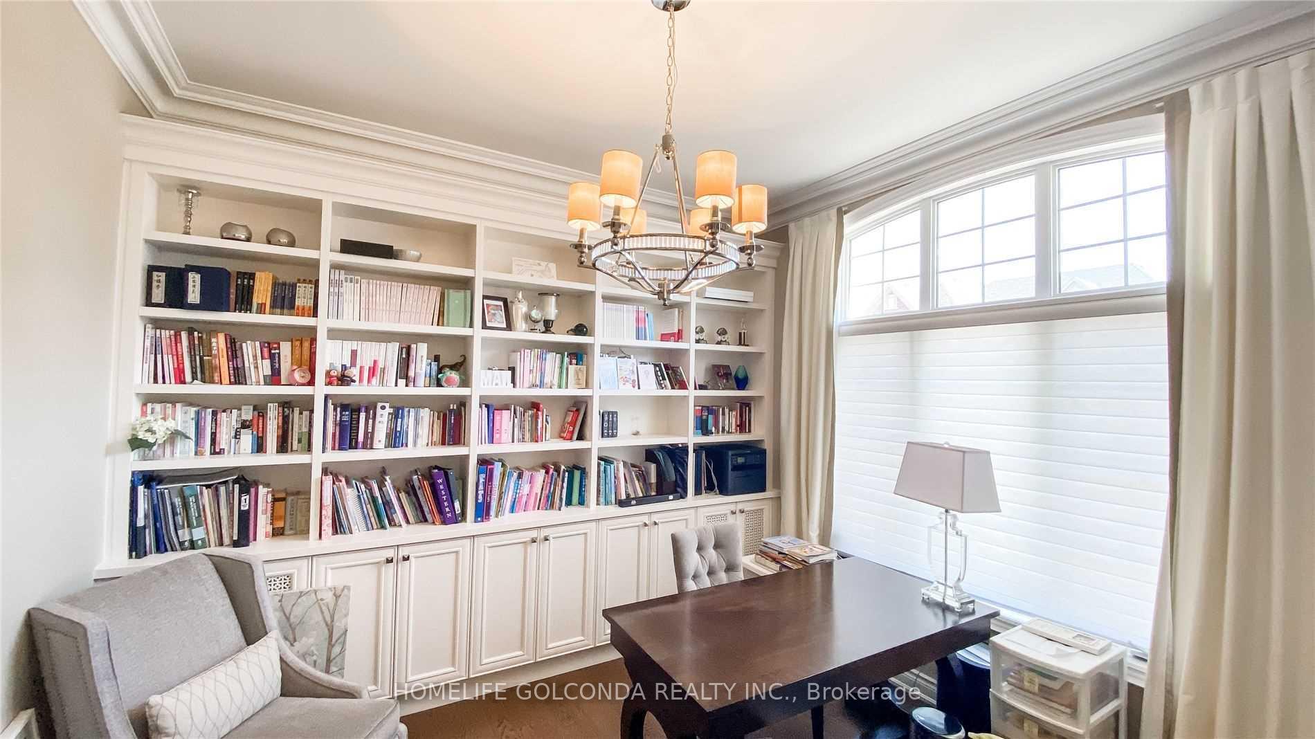 Photo 14 of 28 Stollery Pond Crescent, Markham, Devil's Elbow — HOMEH