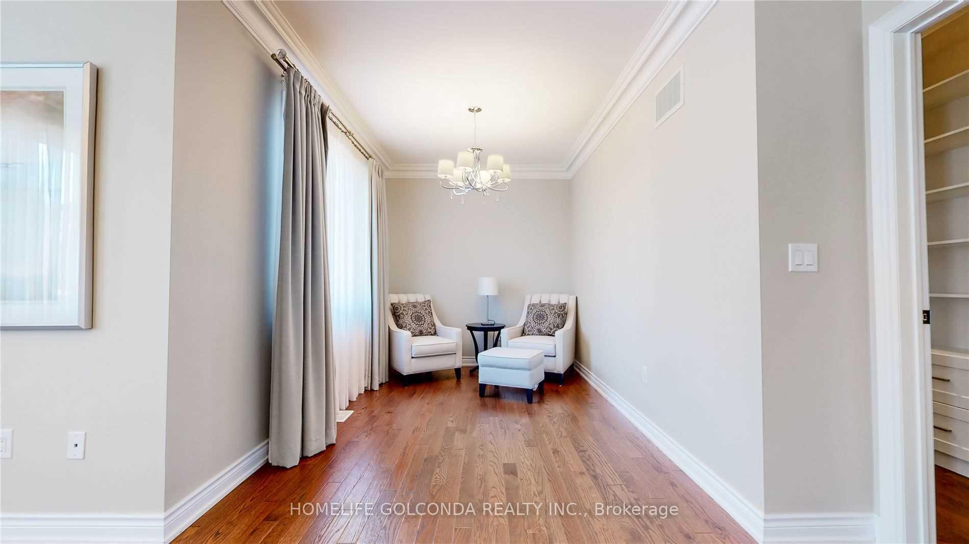 Photo 17 of 28 Stollery Pond Crescent, Markham, Devil's Elbow — HOMEH