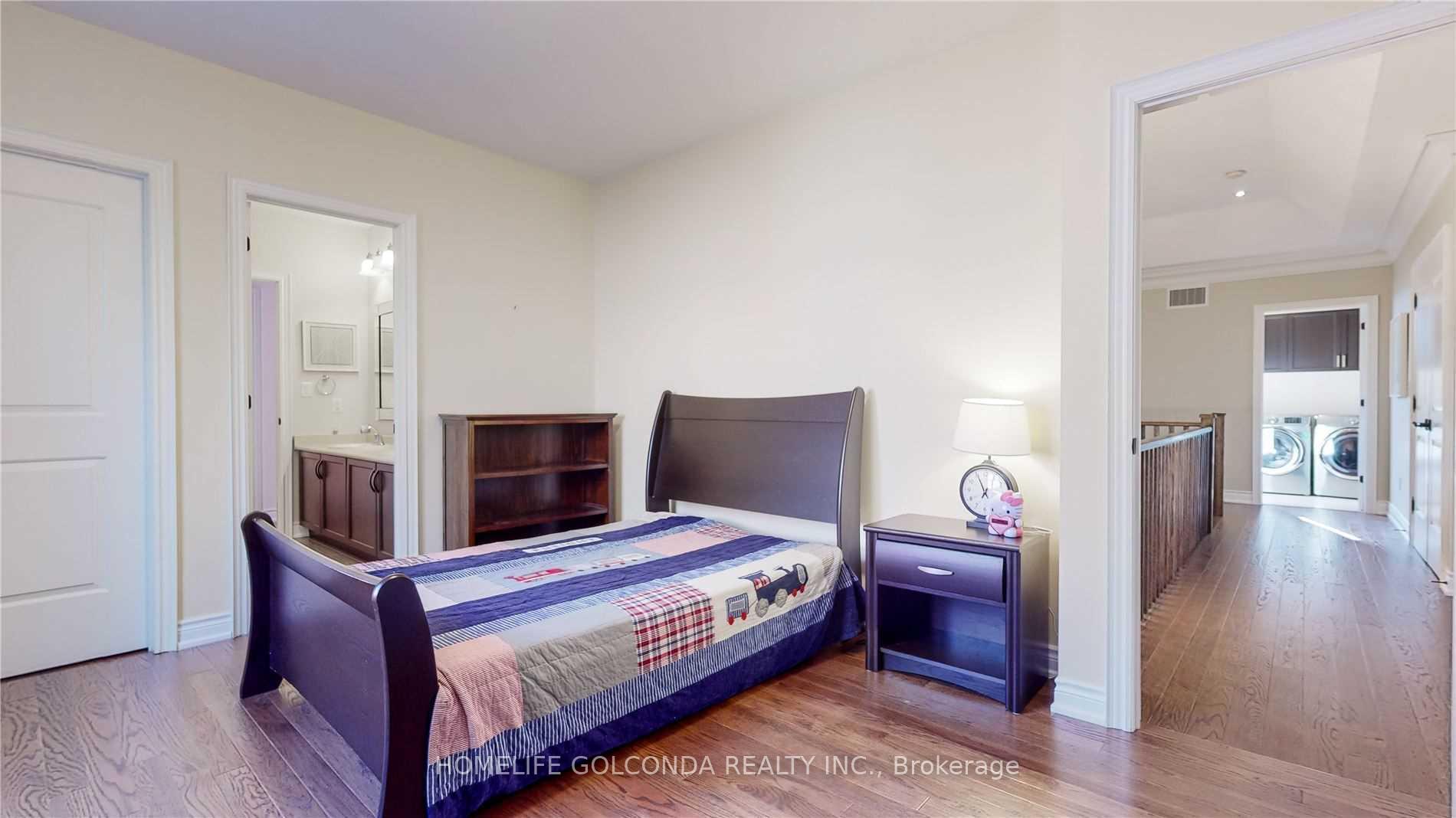 Photo 20 of 28 Stollery Pond Crescent, Markham, Devil's Elbow — HOMEH