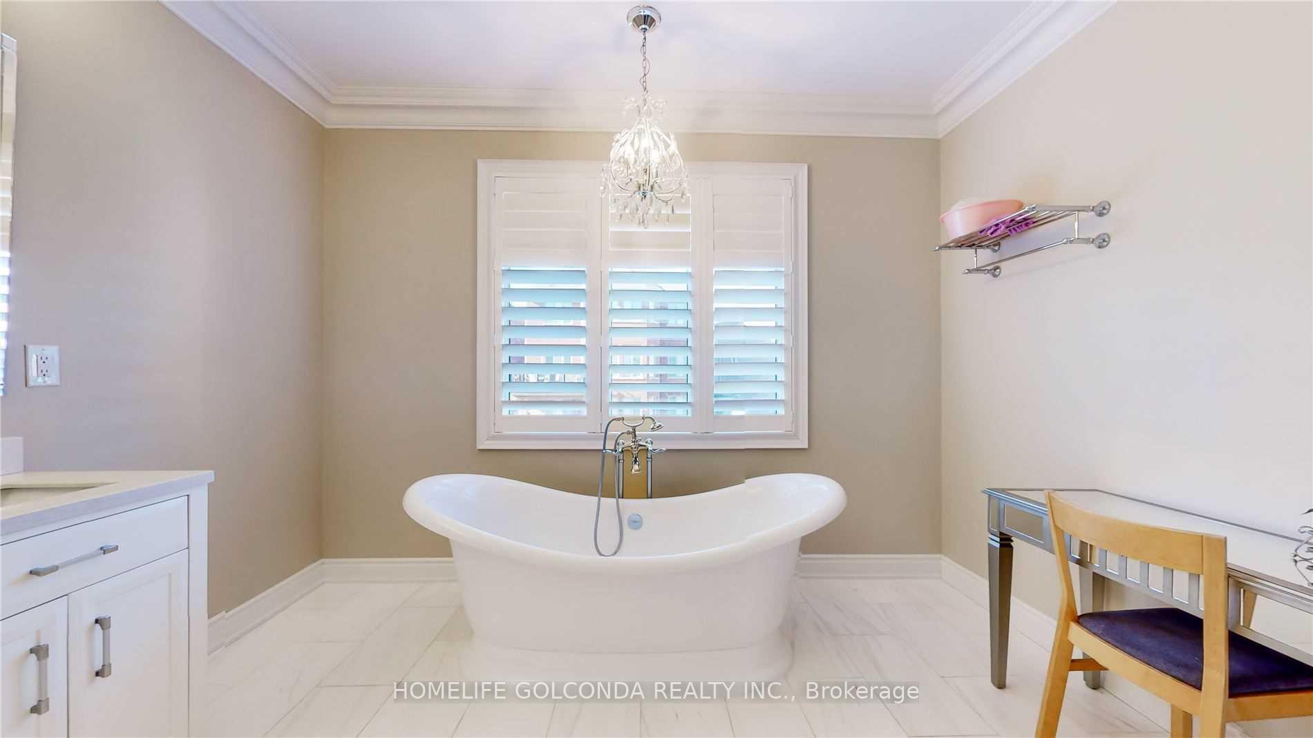 Photo 25 of 28 Stollery Pond Crescent, Markham, Devil's Elbow — HOMEH