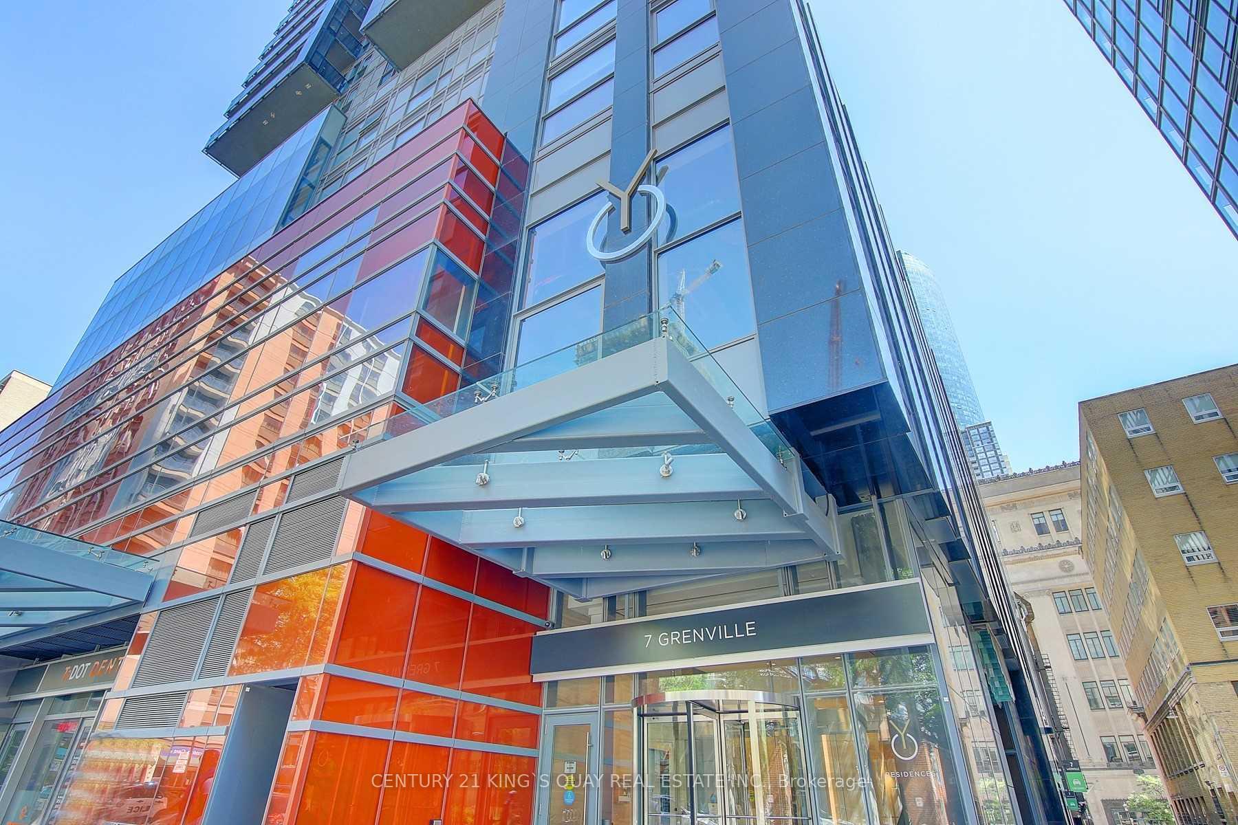 Front of Unit 4513, 7 Grenville Street
