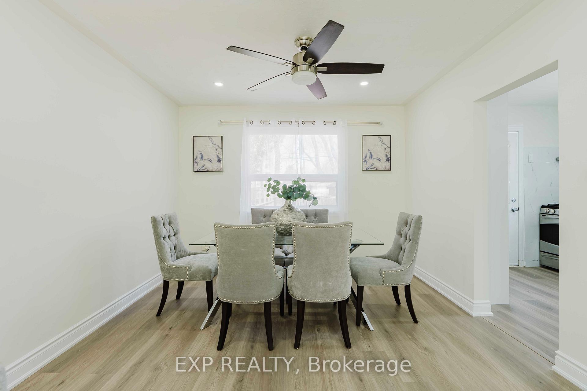 Photo 15 of 78 Woodfern Drive, Scarborough, Ionview — HOMEH