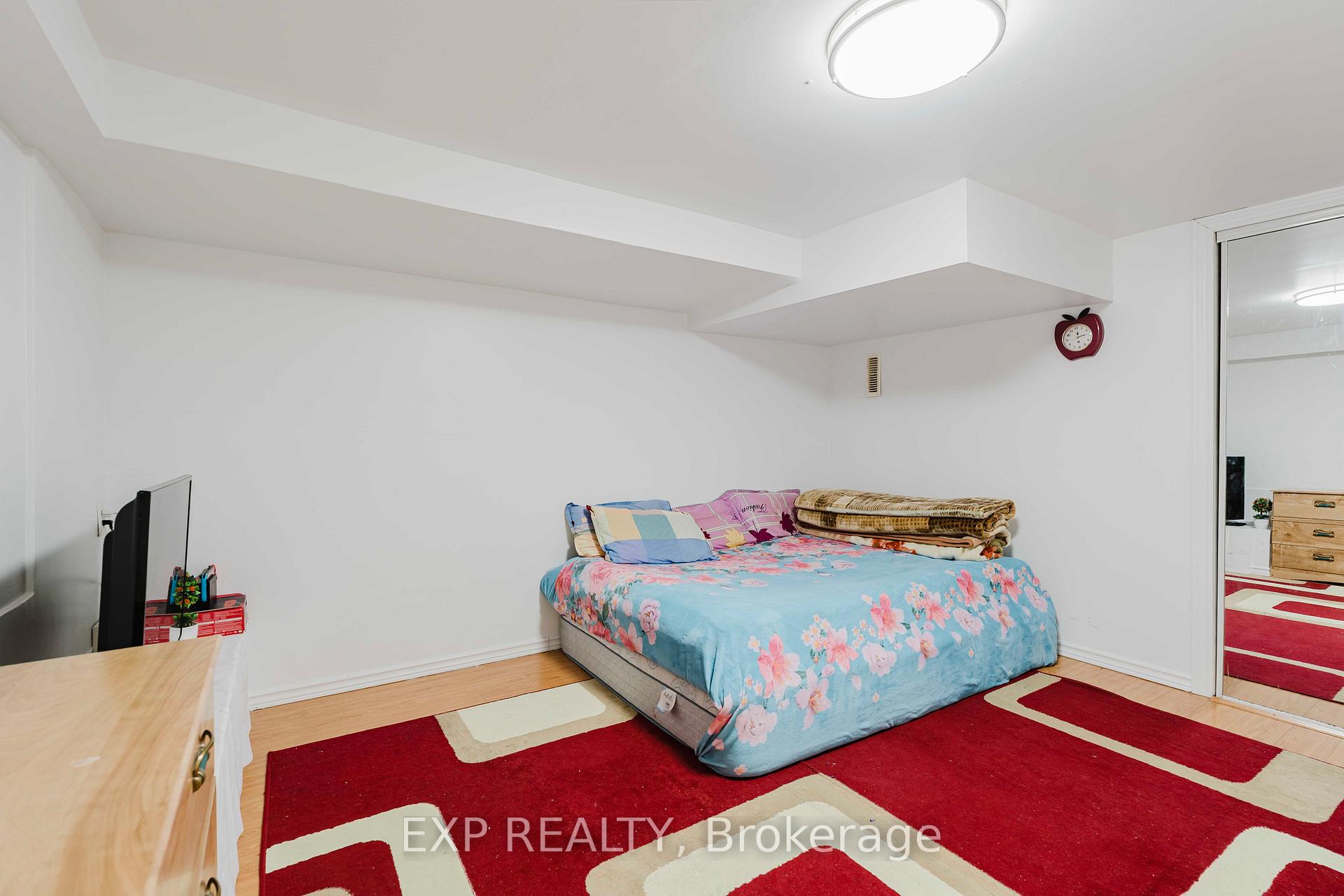 Photo 41 of 78 Woodfern Drive, Scarborough, Ionview — HOMEH