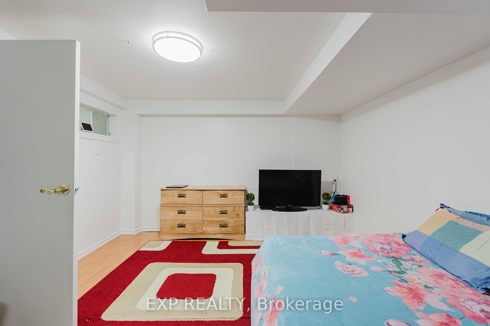 Photo 42 of 78 Woodfern Drive, Scarborough, Ionview — HOMEH
