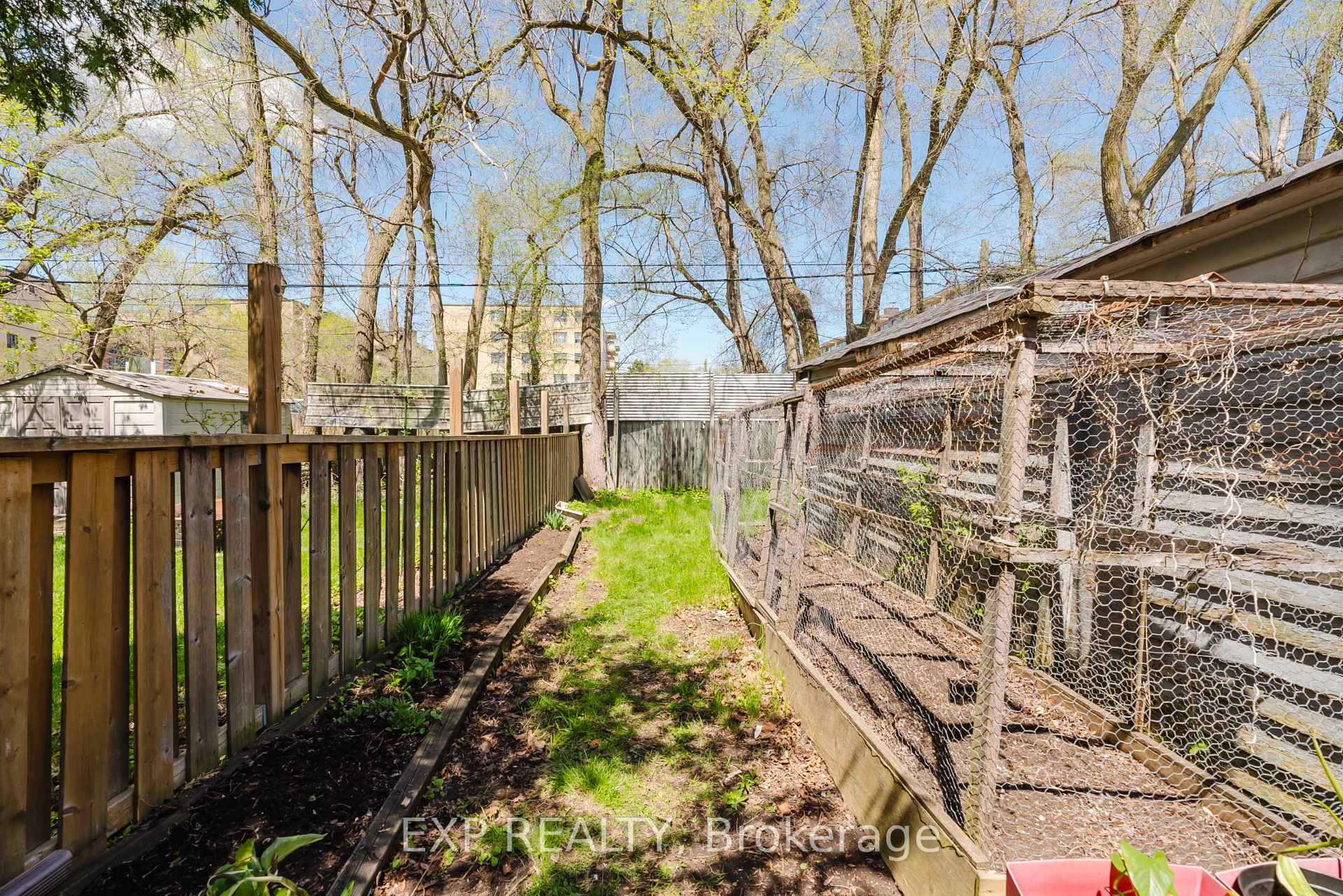 Photo 49 of 78 Woodfern Drive, Scarborough, Ionview — HOMEH