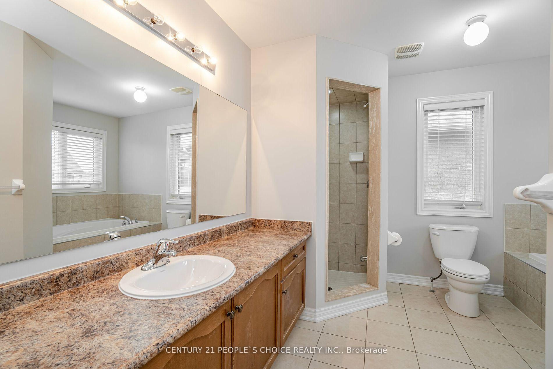 Photo 12 of 7 Toddville Road, Brampton, Bram East — HOMEH