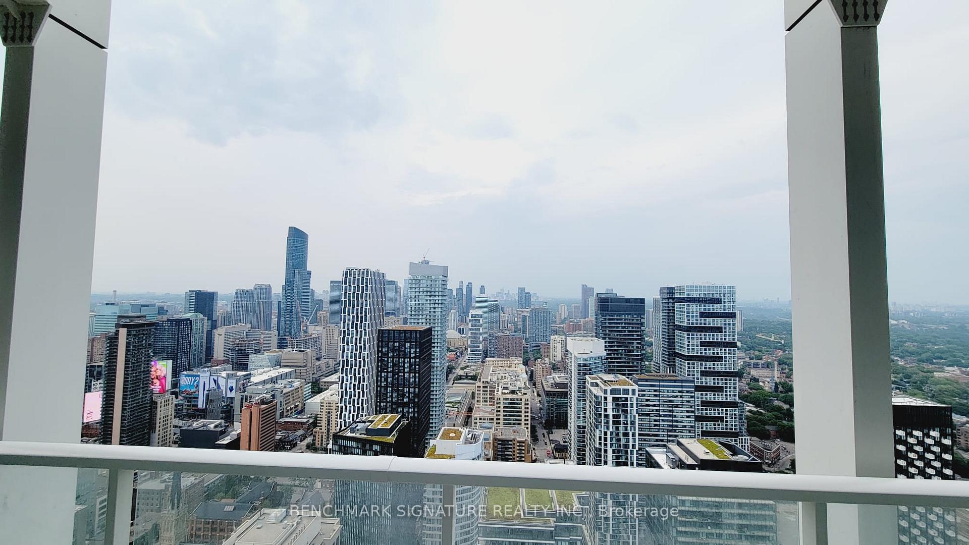 Photo 1 of Unit 5515, 88 Queen Street E, Toronto, Church-Yonge Corridor — HOMEH
