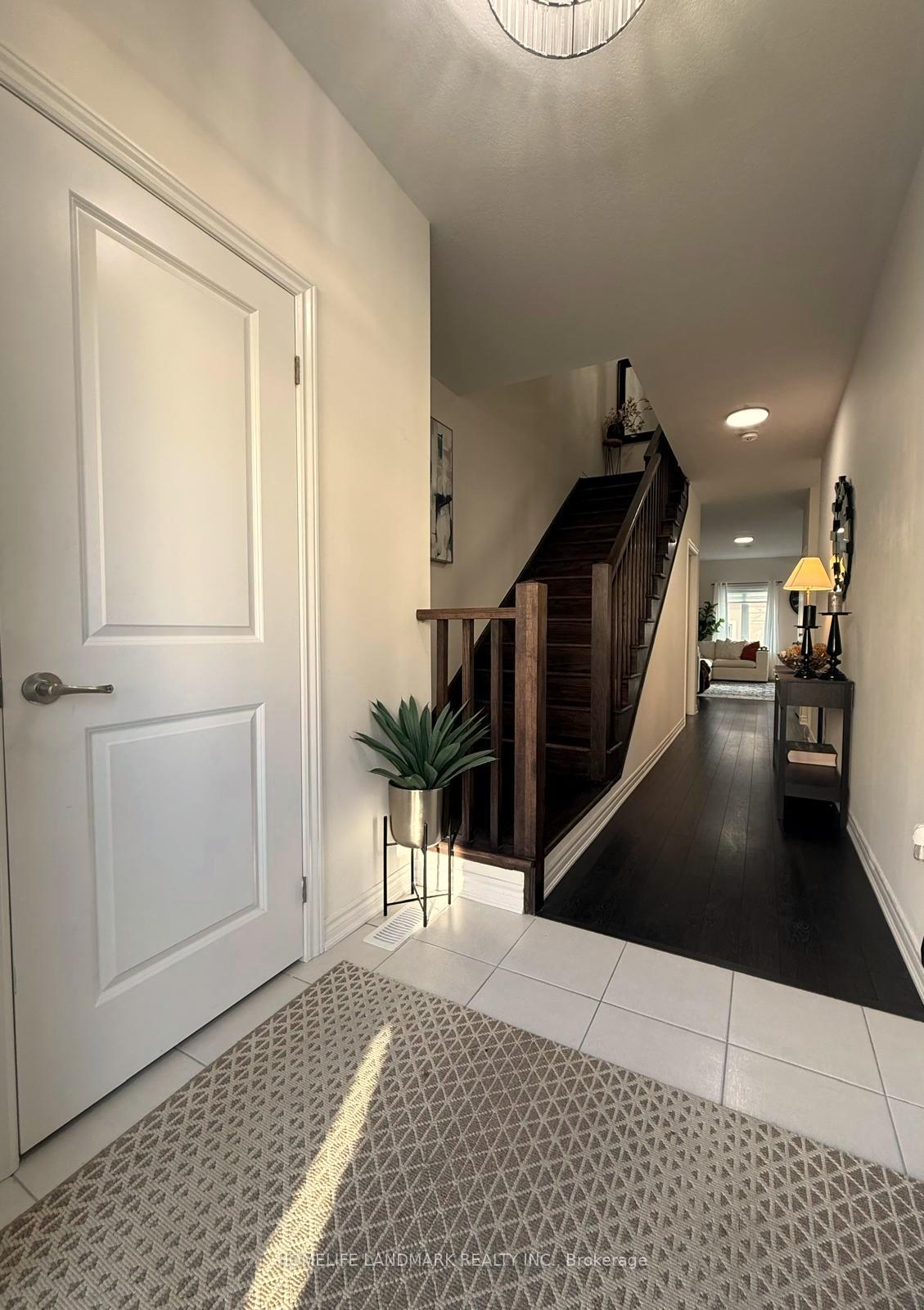 Photo 2 of Unit 117, 305 Garner Road W, Hamilton, Ancaster — HOMEH