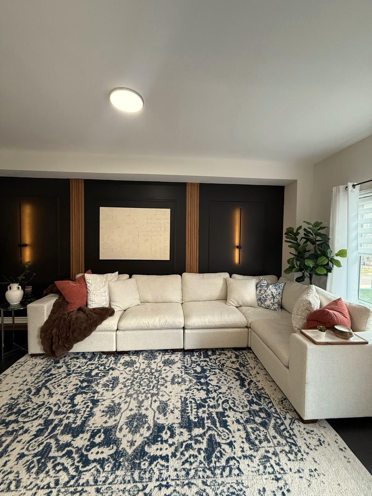 Photo 9 of Unit 117, 305 Garner Road W, Hamilton, Ancaster — HOMEH