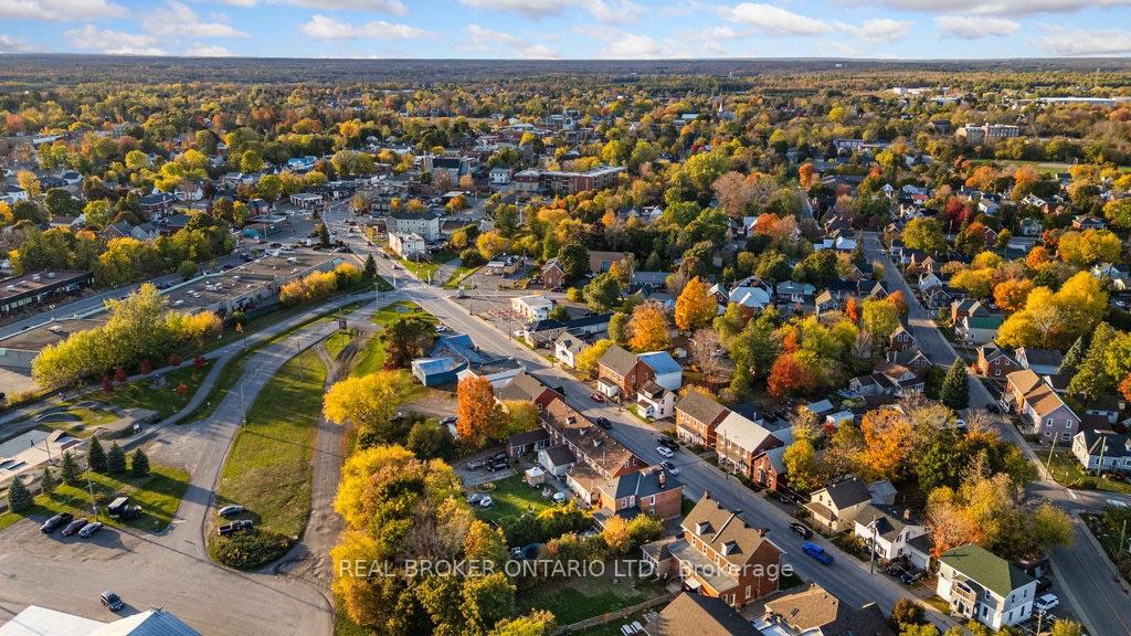 Photo 47 of 88 Moore Street, Carleton Place, Carleton Place — HOMEH