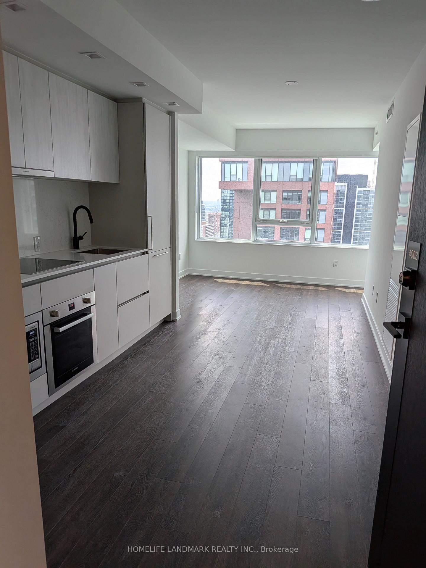 Photo 3 of Unit 4003, 609 Sherbourne Street, Toronto, North St. James Town — HOMEH