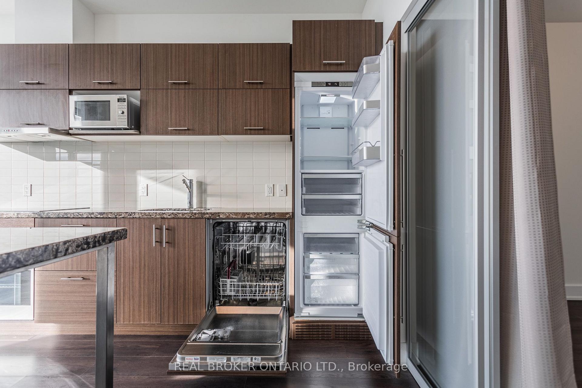 Photo 10 of Unit 610, 180 Enterprise Boulevard, Markham, Unionville — HOMEH