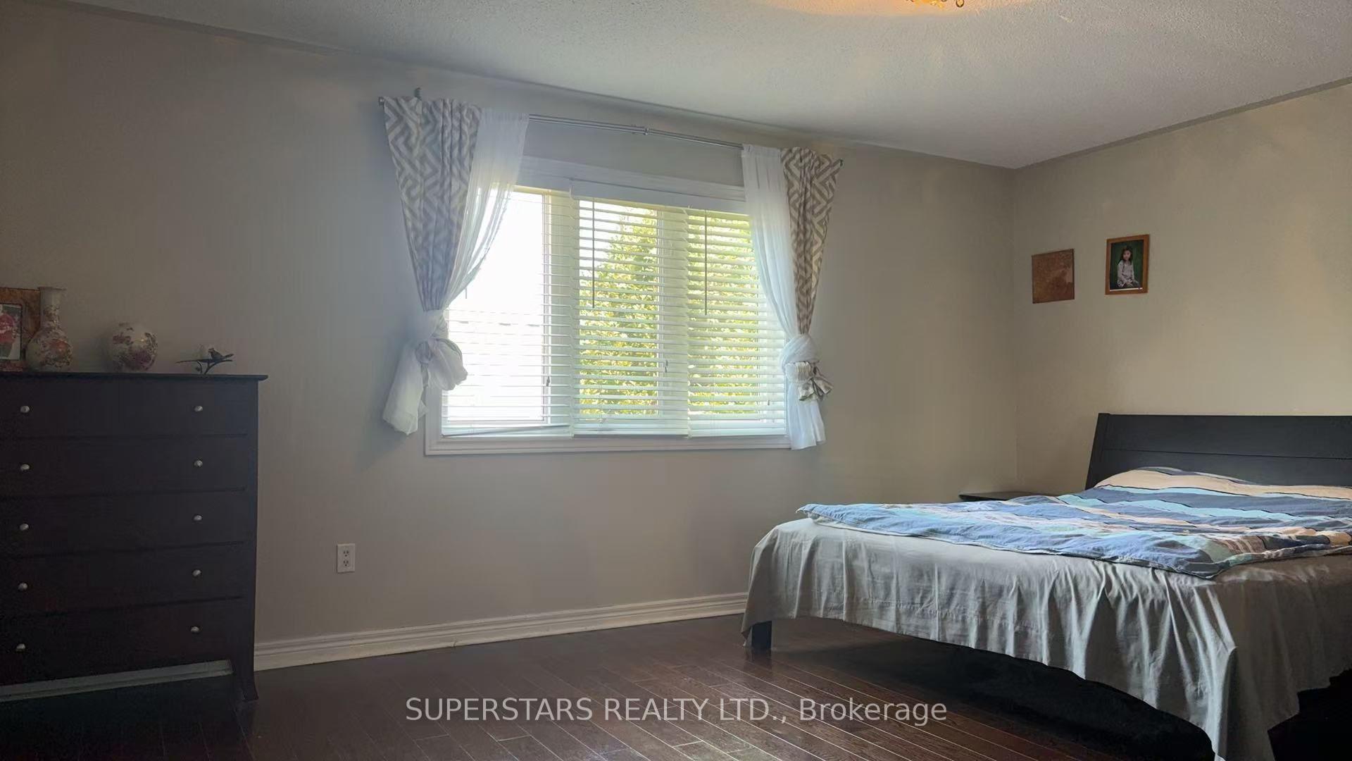 Photo 3 of Unit Prim Bdrm, 82 Summeridge Drive, Vaughan, Patterson — HOMEH