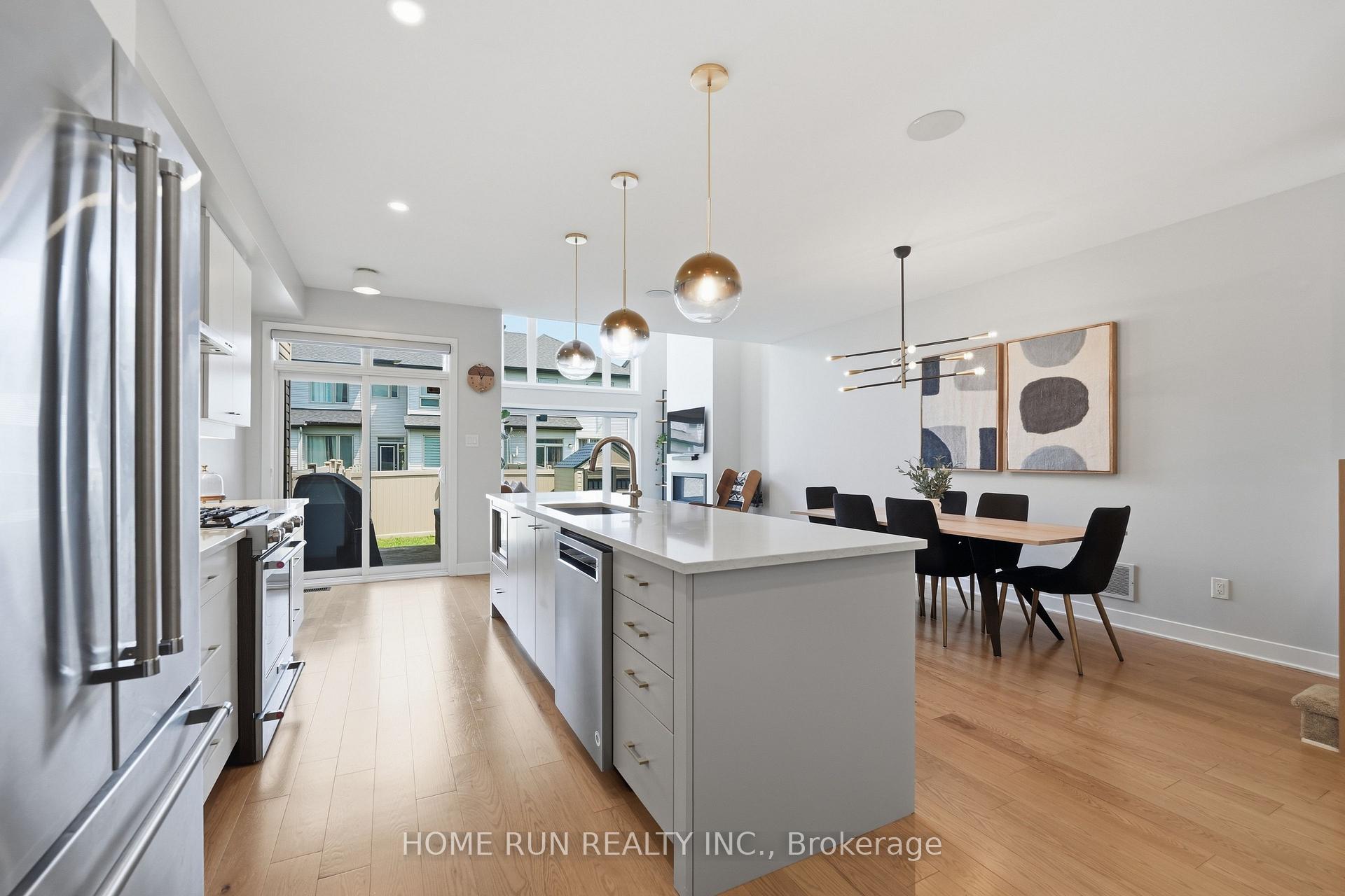 Photo 13 of 570 Triangle Street, Ottawa, Kanata - Emerald Meadows/Trailwest — HOMEH