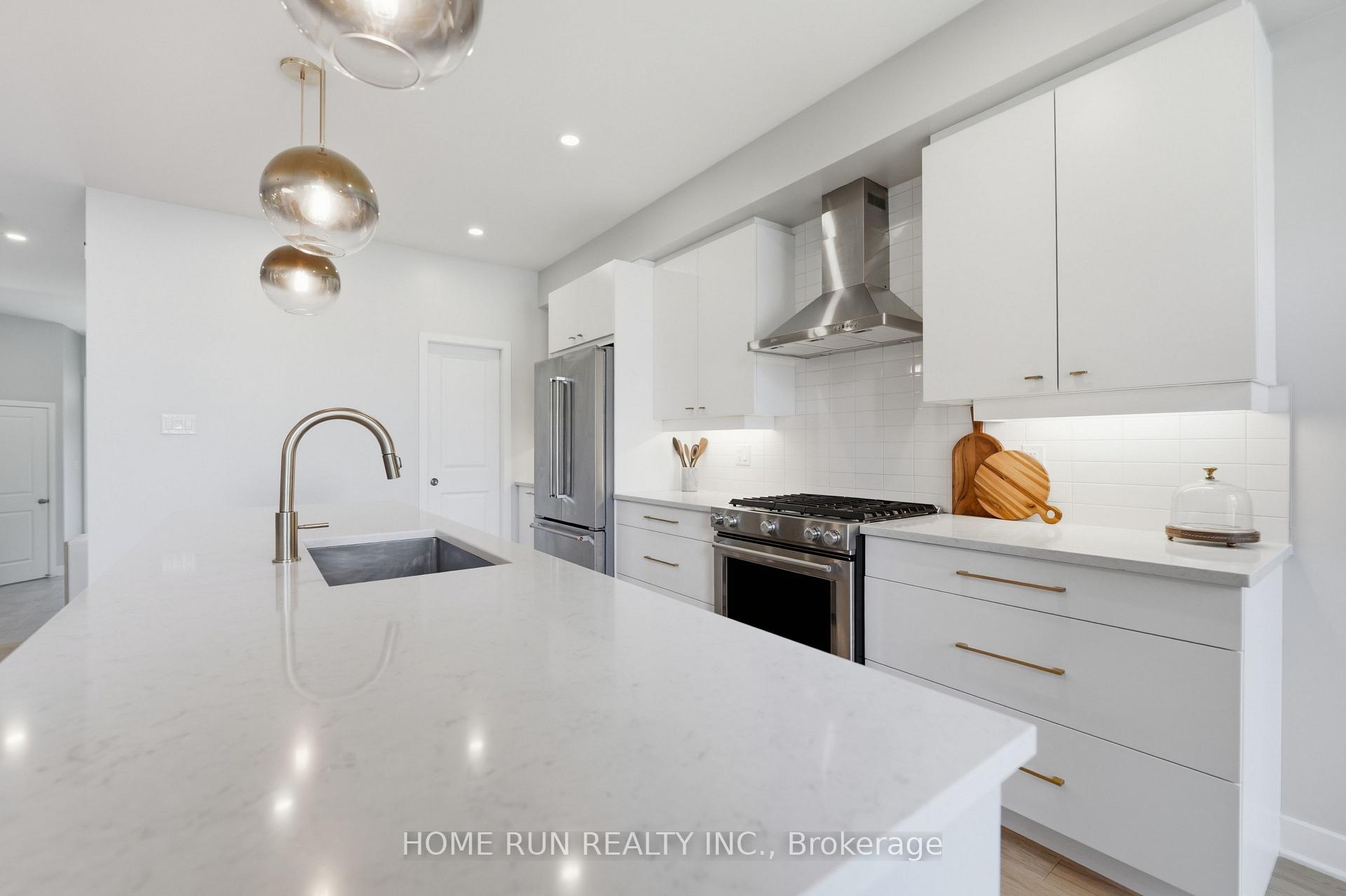 Photo 18 of 570 Triangle Street, Ottawa, Kanata - Emerald Meadows/Trailwest — HOMEH