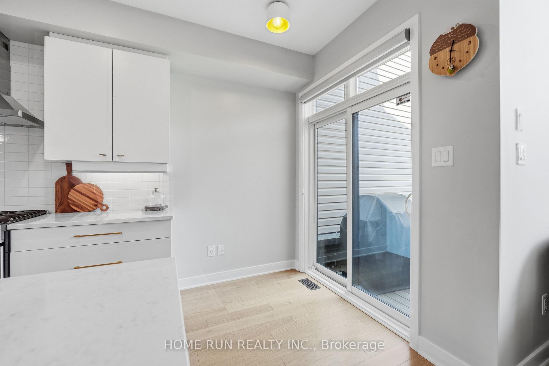Photo 19 of 570 Triangle Street, Ottawa, Kanata - Emerald Meadows/Trailwest — HOMEH
