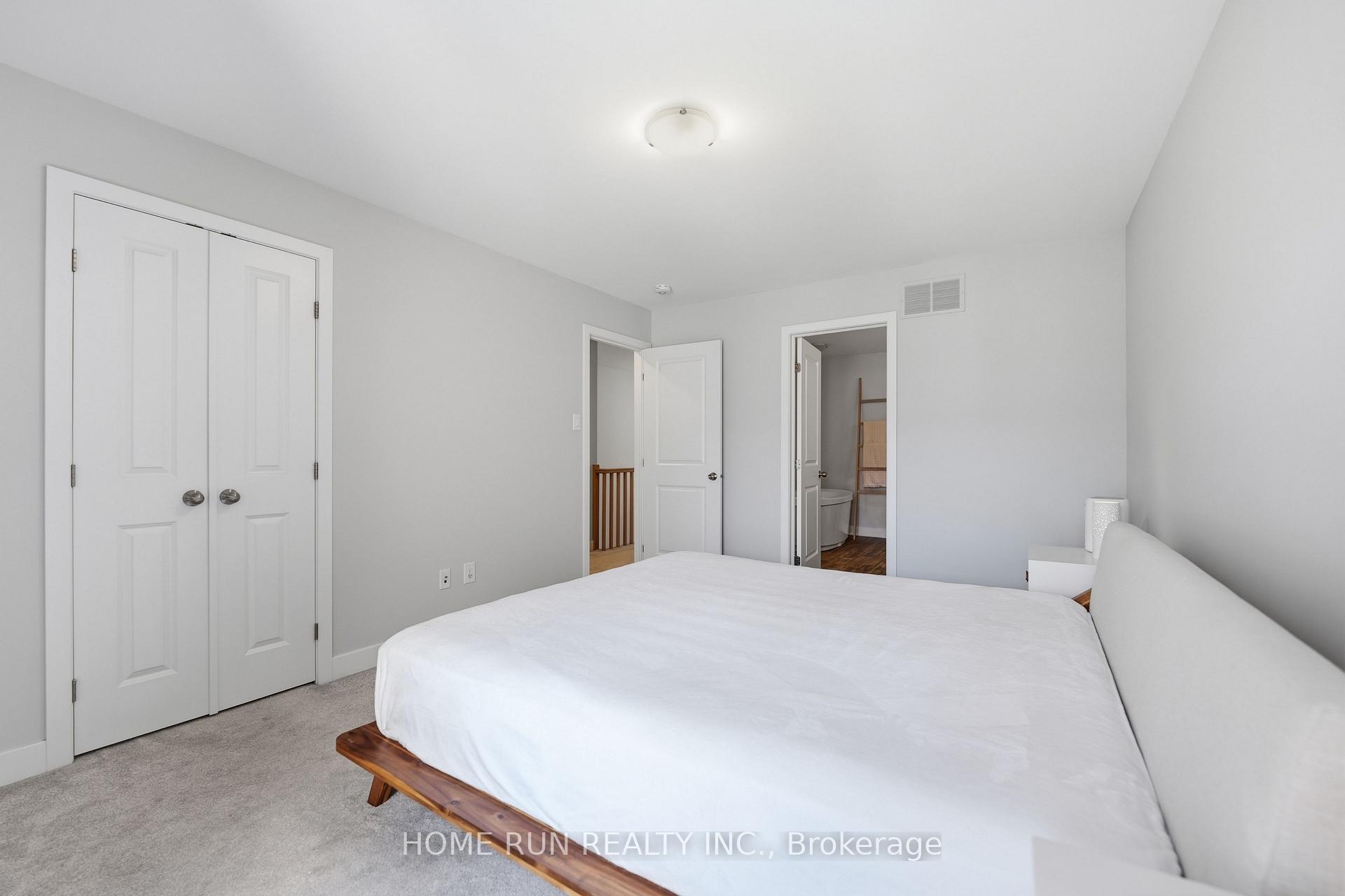 Photo 29 of 570 Triangle Street, Ottawa, Kanata - Emerald Meadows/Trailwest — HOMEH