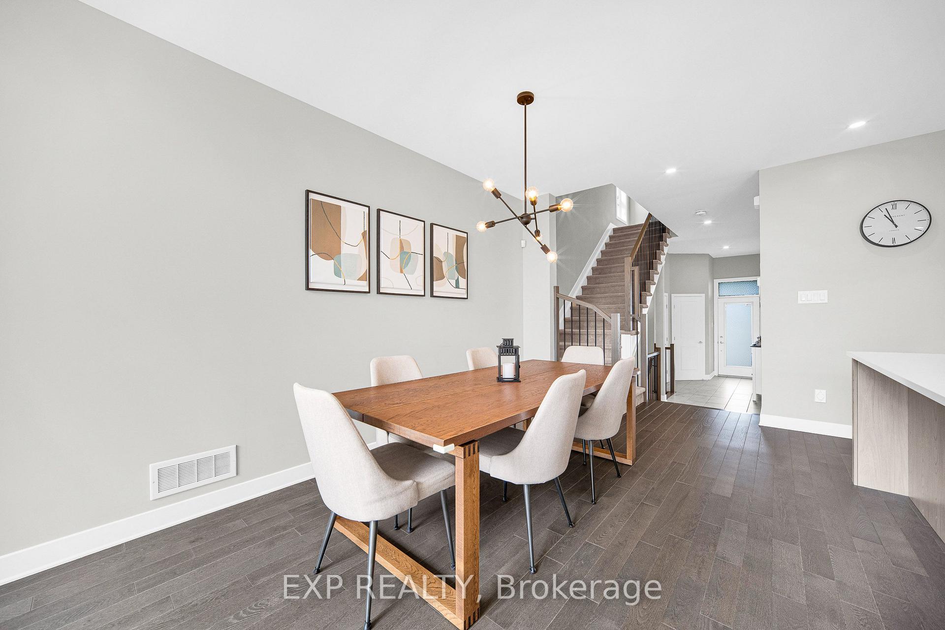 Photo 9 of 4954 Abbott Street E, Ottawa, Kanata - Emerald Meadows/Trailwest — HOMEH