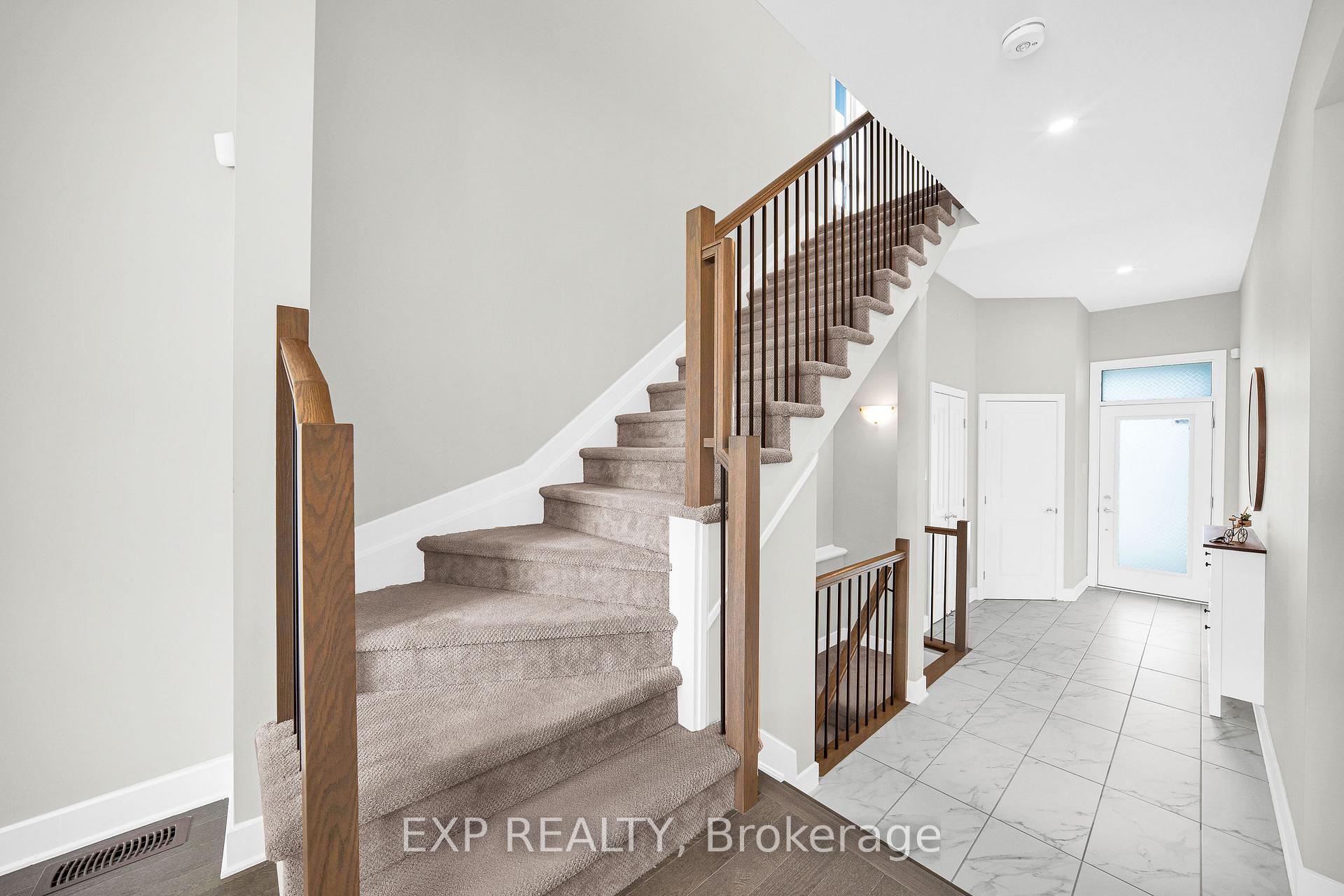 Photo 20 of 4954 Abbott Street E, Ottawa, Kanata - Emerald Meadows/Trailwest — HOMEH