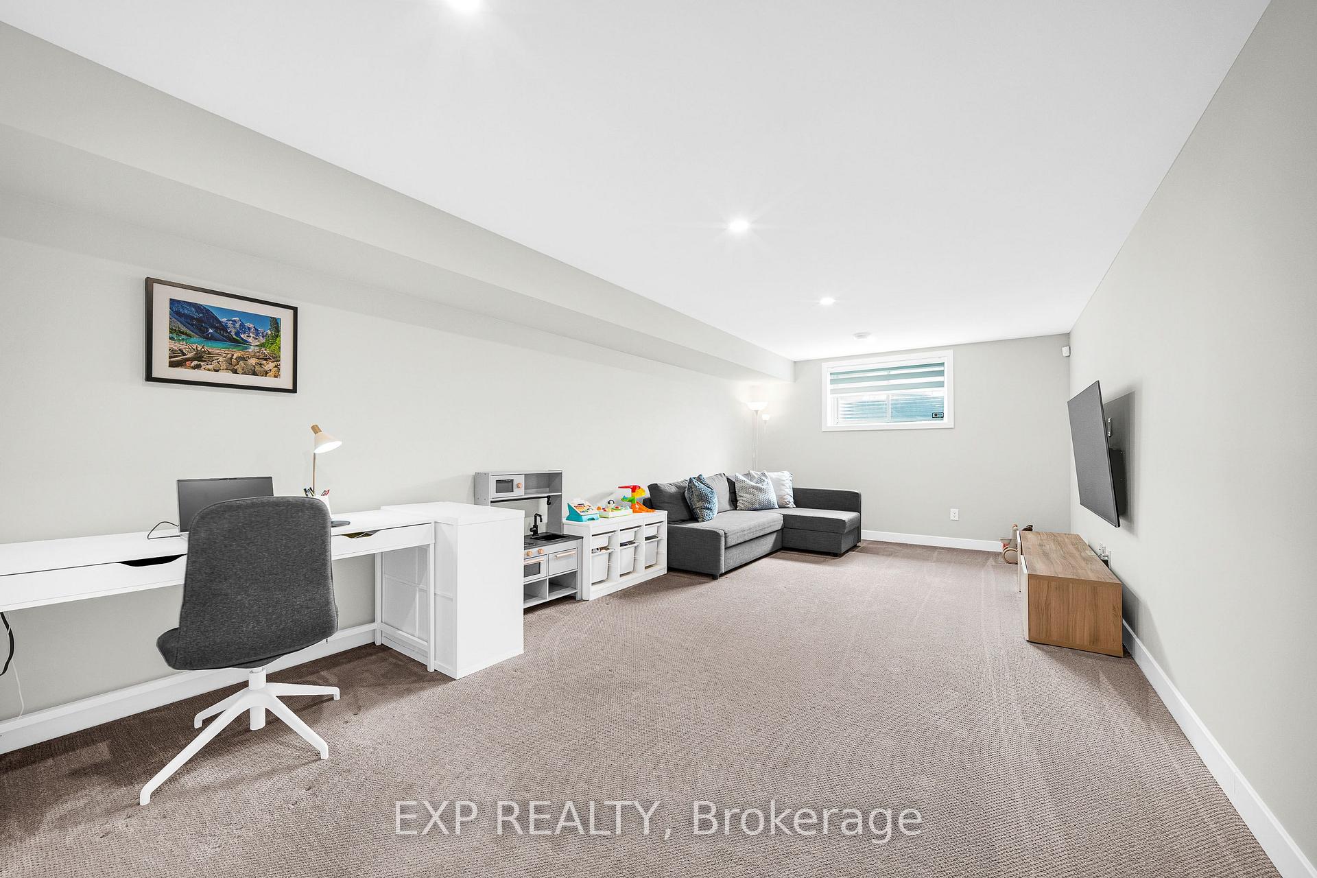 Photo 36 of 4954 Abbott Street E, Ottawa, Kanata - Emerald Meadows/Trailwest — HOMEH