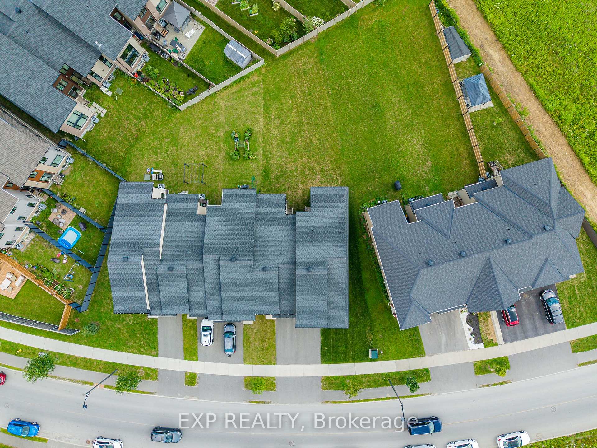 Photo 41 of 4954 Abbott Street E, Ottawa, Kanata - Emerald Meadows/Trailwest — HOMEH