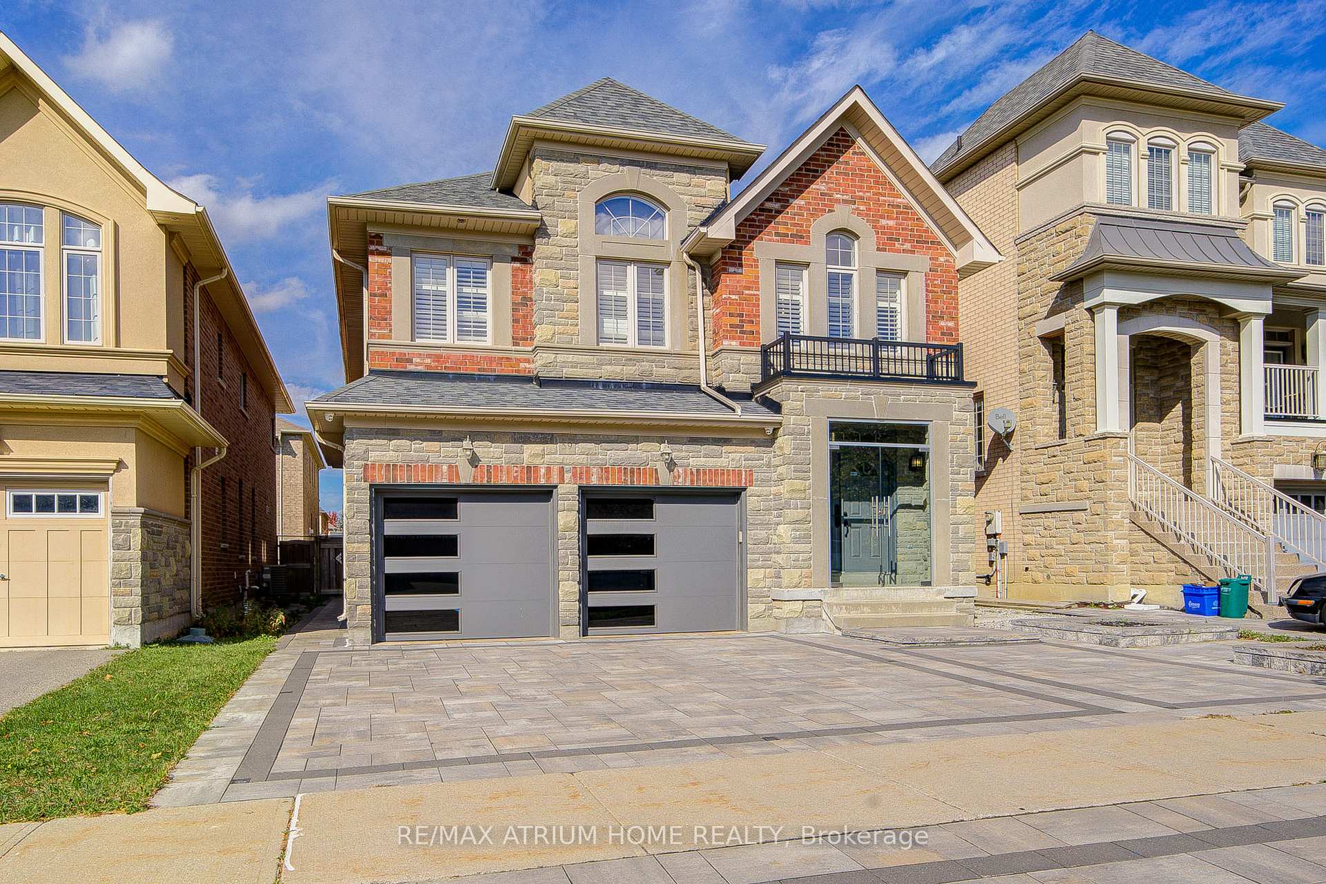 Photo 2 of 59 Gorman Avenue, Vaughan, Vellore Village — HOMEH