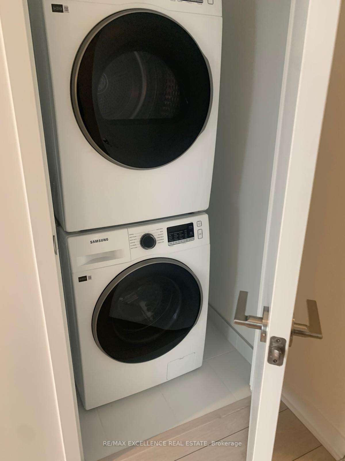 Photo 5 of Unit 1702, 260 Malta Avenue, Brampton, Fletcher's Creek South — HOMEH