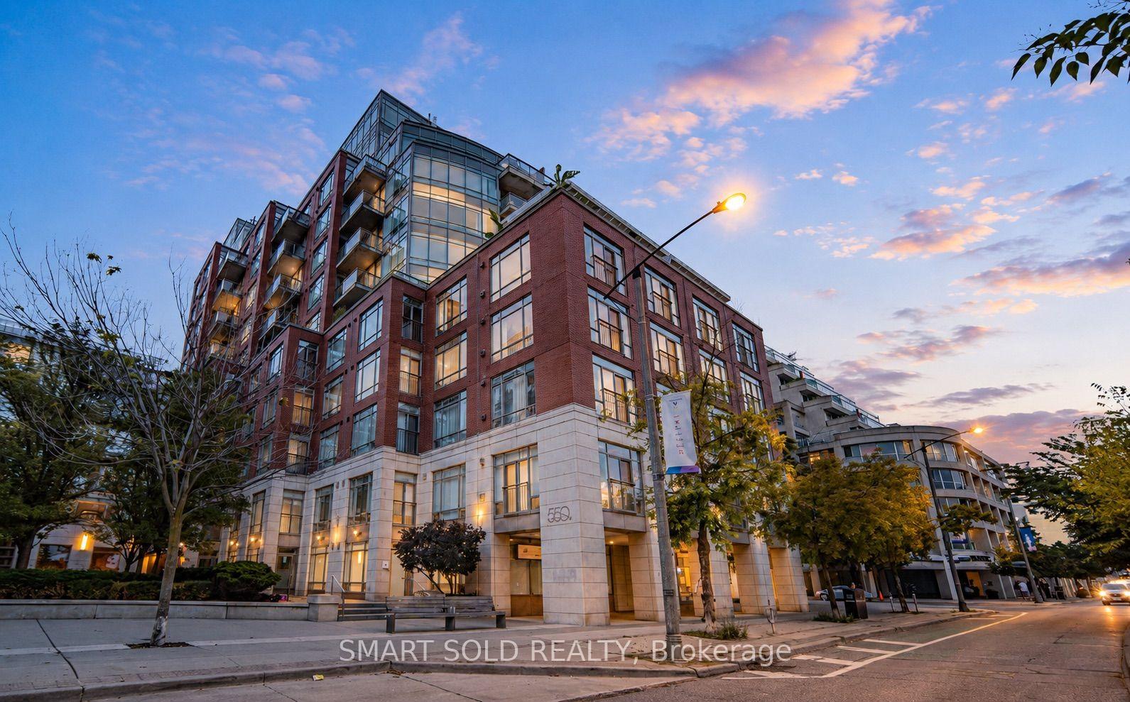 Photo of Unit Ph01E, 500 Queens Quay W